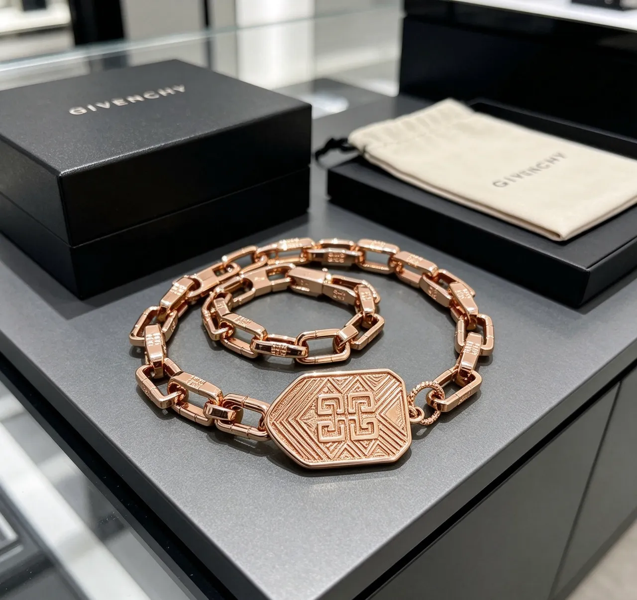 Givenchy Chunky Link Rose-Gold Geometric Pendant Bracelet