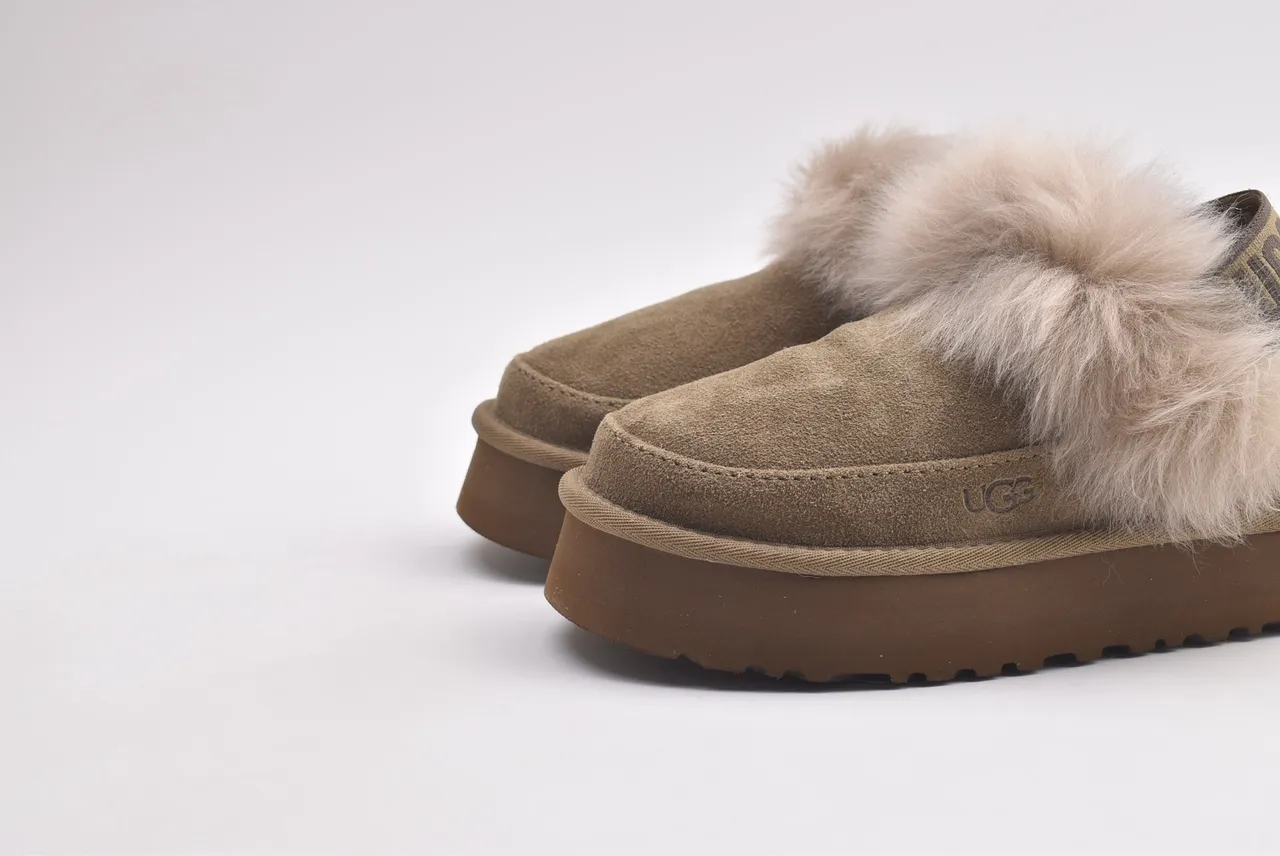 UGG Beige Brown Platform Sole Shearling-Lined Slippers