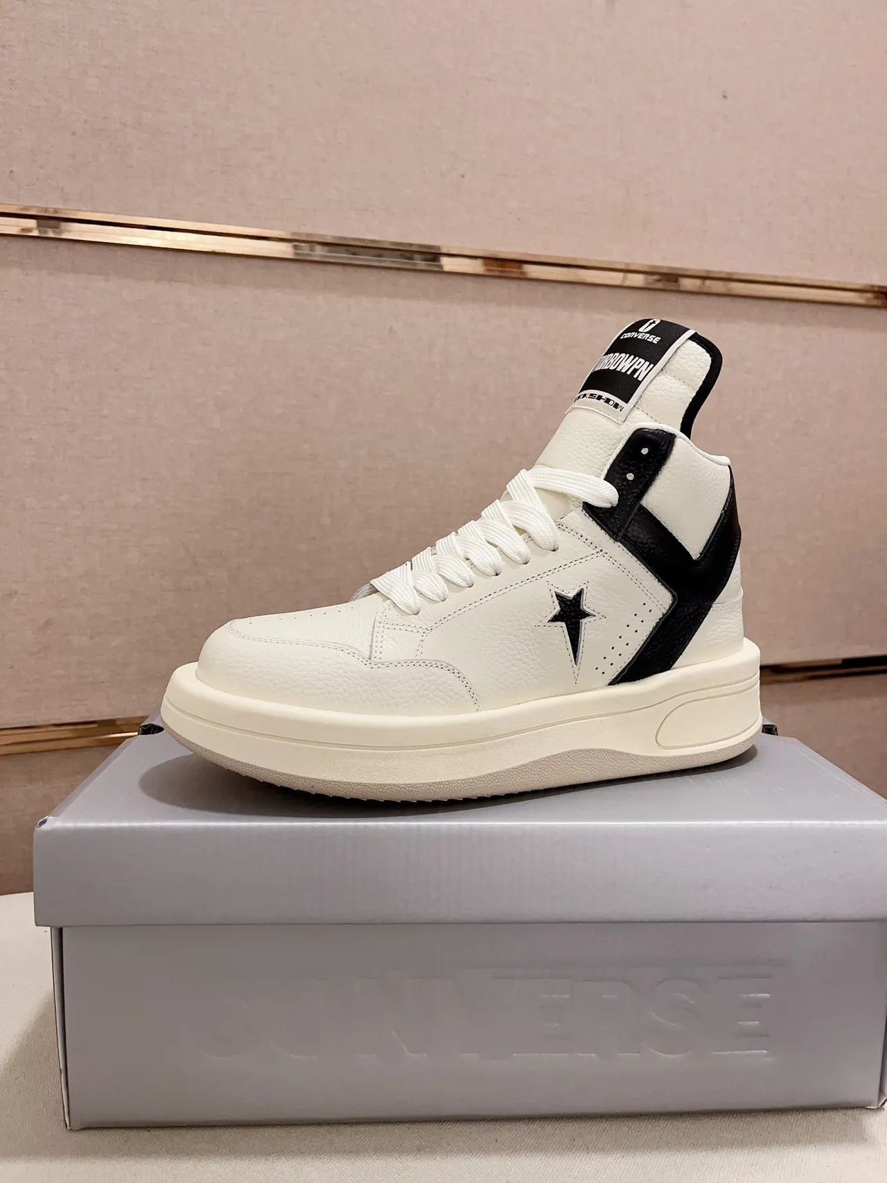 Converse Weapon White Black High-Top Leather Upper Lifestyle Sneakers