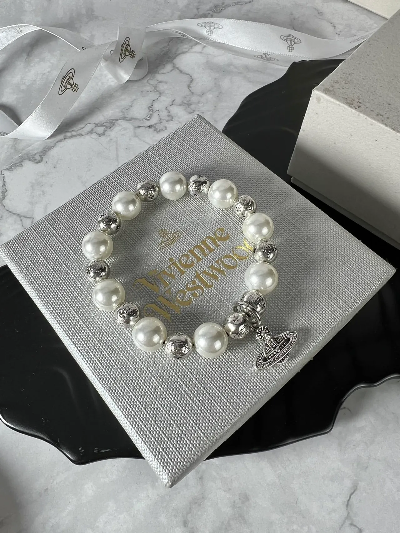 Vivienne Westwood Orb Bracelet White Pearl and Silver-Tone Bead Bracelet