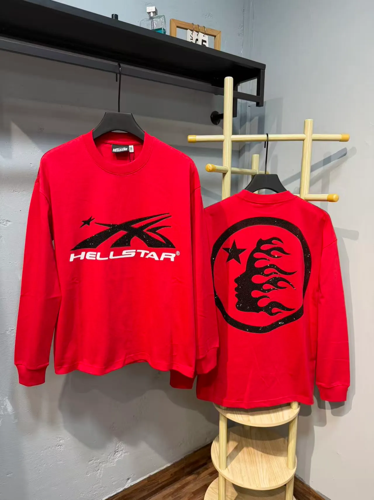 Hellstar Graphic-Print Red Long-Sleeve Crewneck Sweater