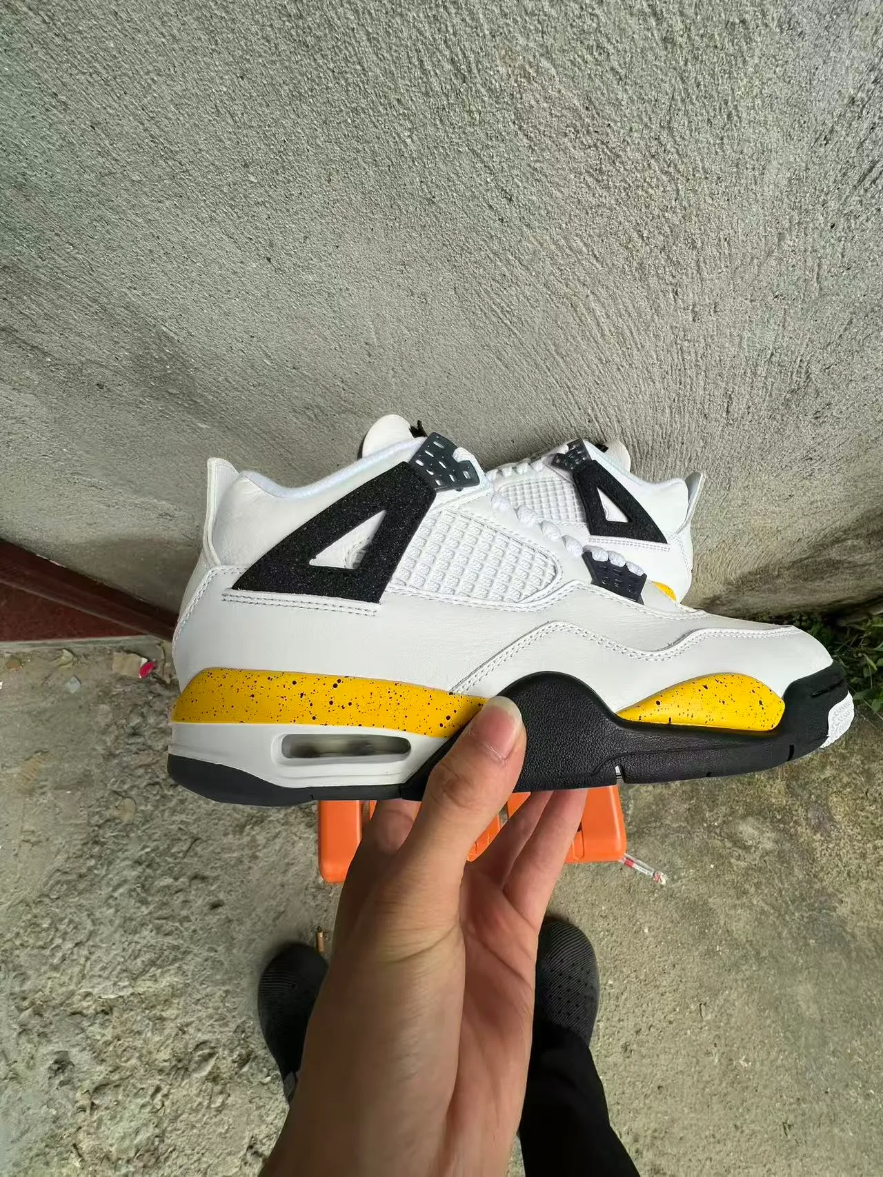 Air Jordan 4 White Black Yellow Speckle Basketball Shoes