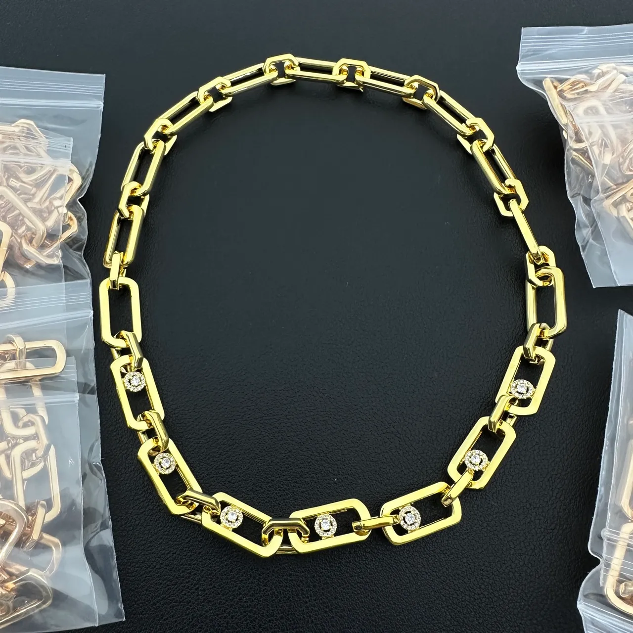 Gold Silver Chain Circular Halo Pendant Necklace