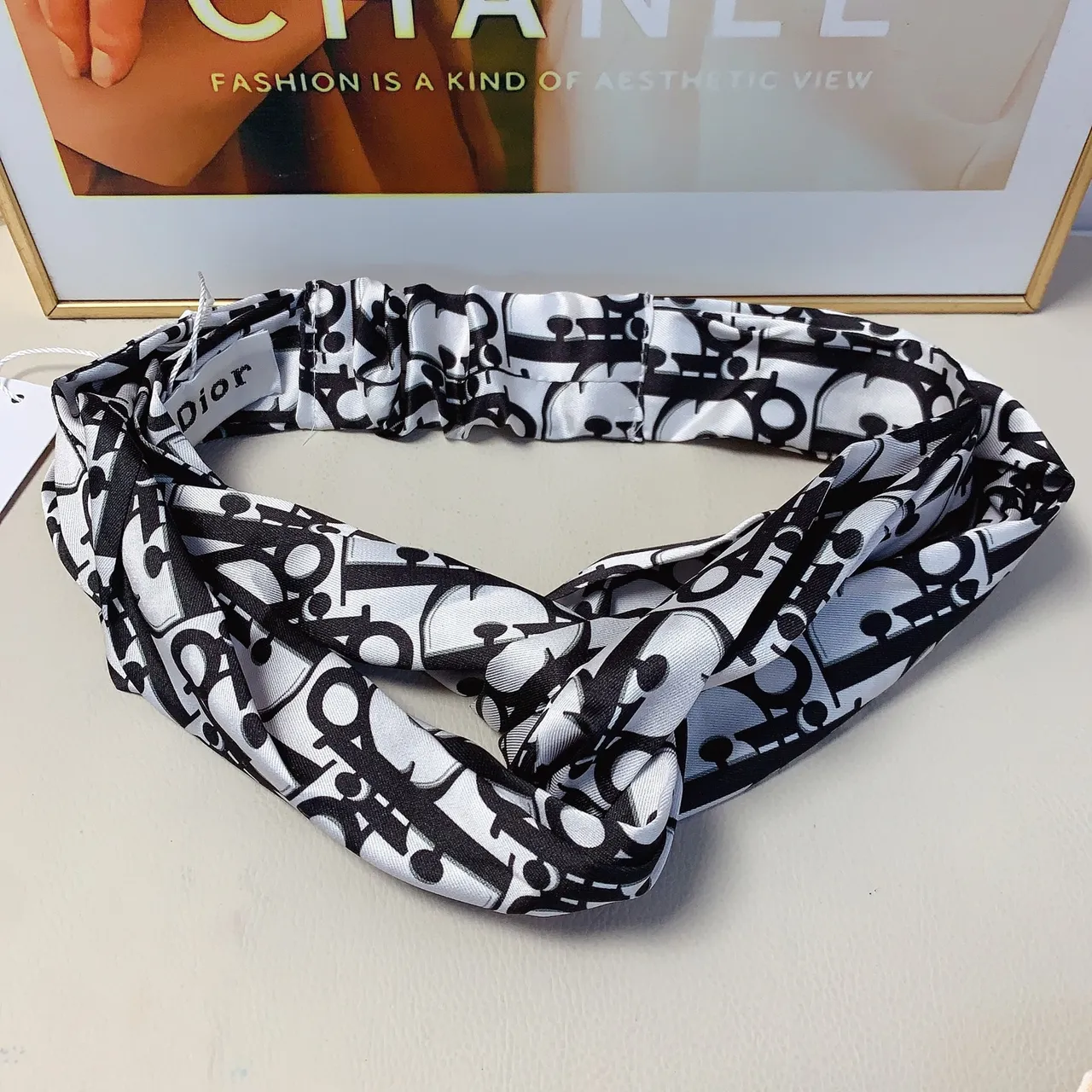 Dior White Black Twisted Knot Front Elasticated Band Silk Scarf