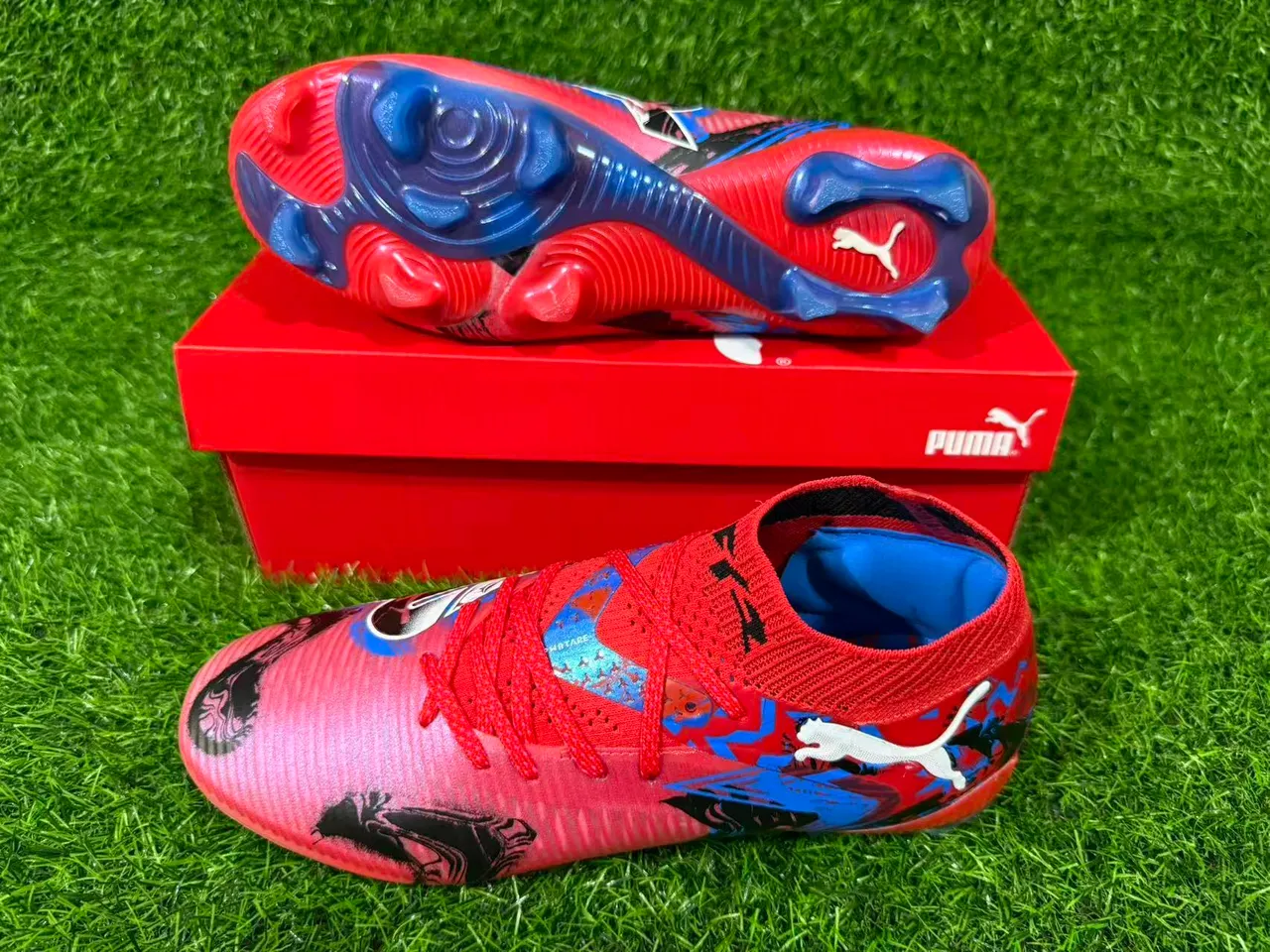 Puma Future Z Graphic Print Red Pink Blue Firm-Ground Soccer Shoes