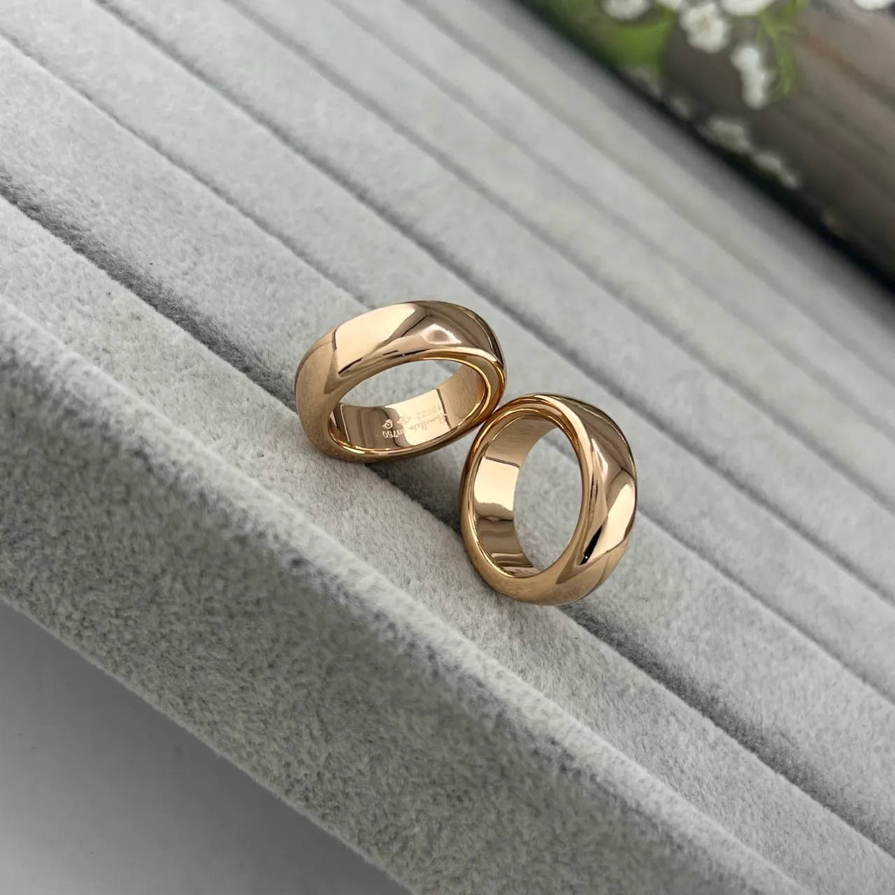 Polished Gold-Tone Minimalist Smooth Band Rings