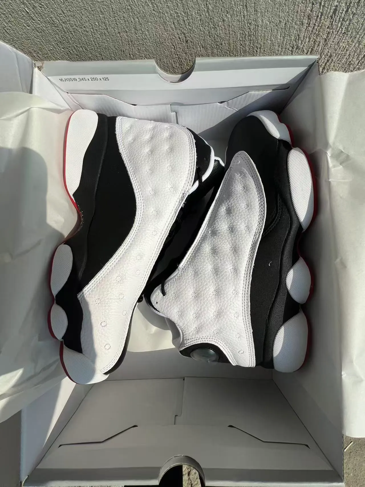 Air Jordan 13 White Black Red Basketball Shoes