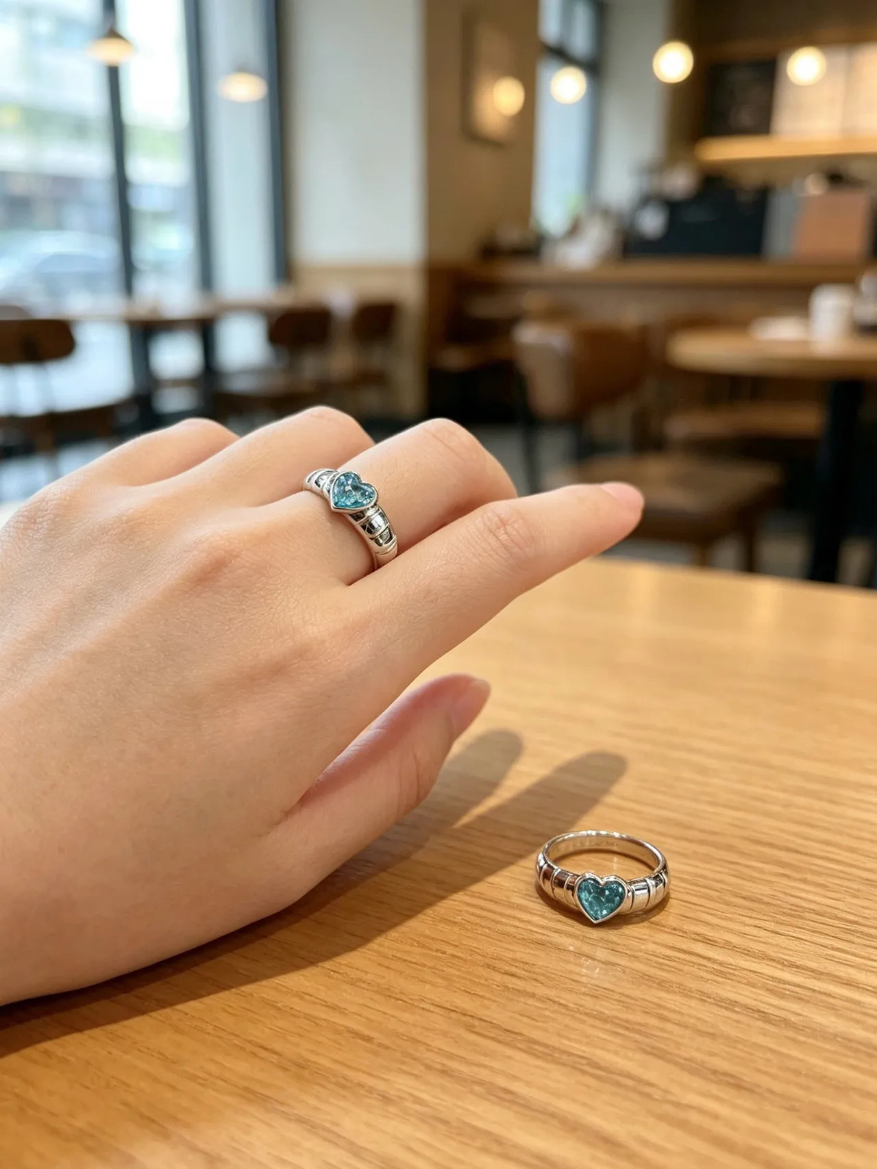Silver Blue Heart-Shaped Stone Textured Ribbed Band Ring