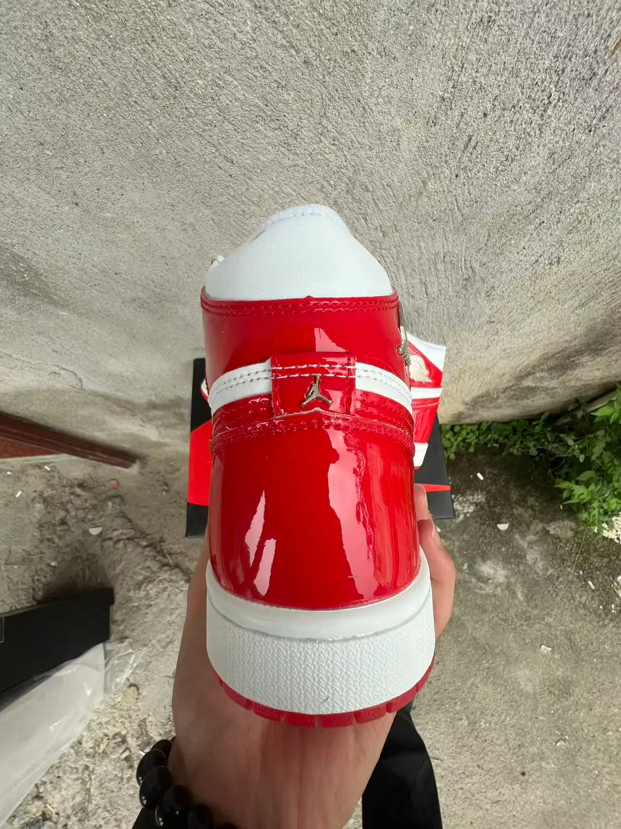 Air Jordan 1 Glossy Red and White High-Top Basketball Shoes