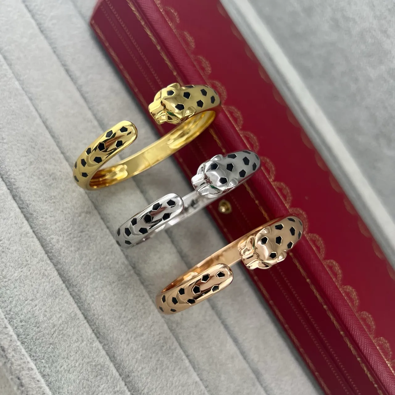 Cartier Panthère Panther Head Open Bangle Bracelet