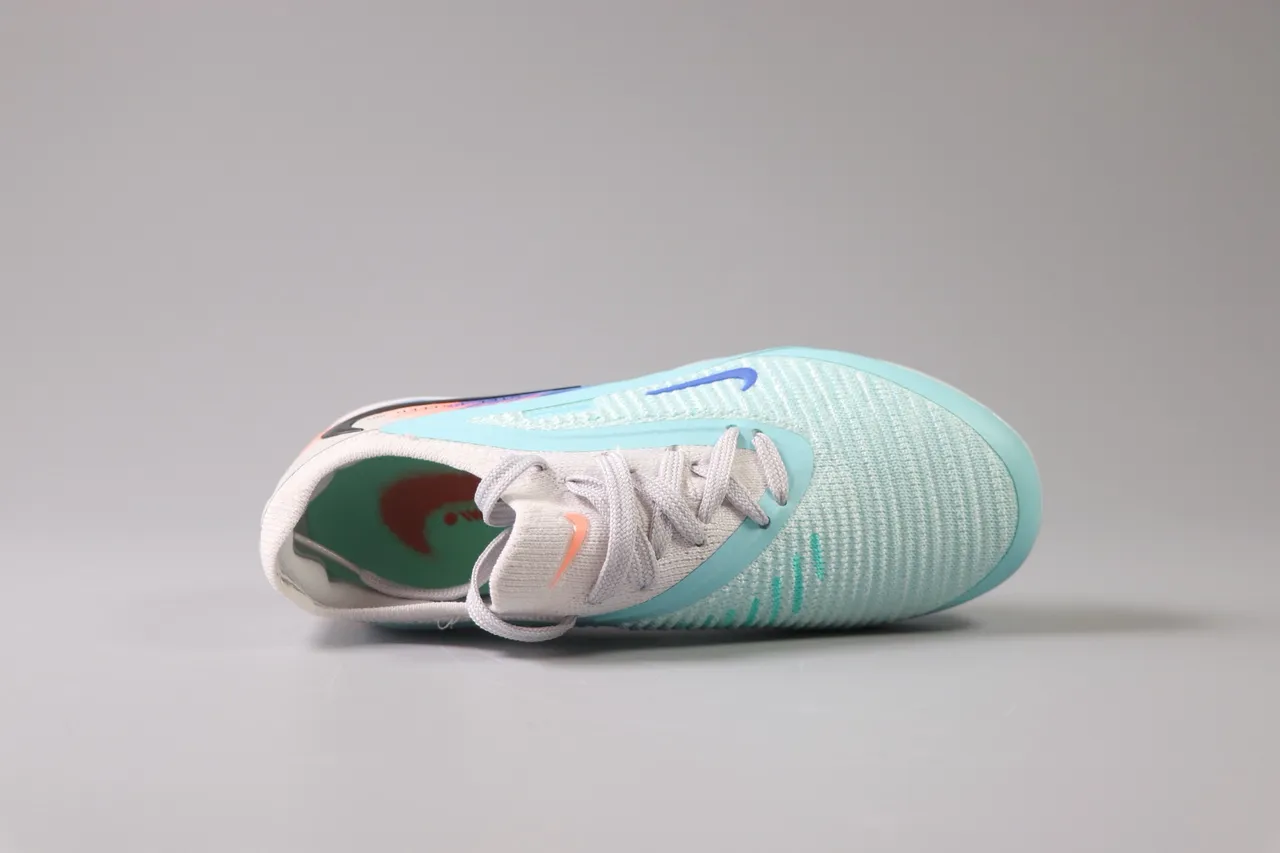 Nike Pink Green Low-Cut Synthetic Overlay Cage Artificial-Grass Soccer Shoes