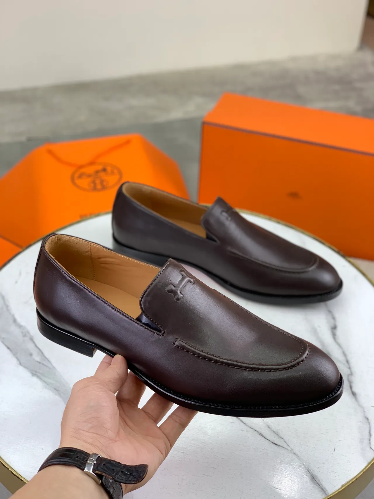 Hermès Oran Brown Leather H-Logo Loafers