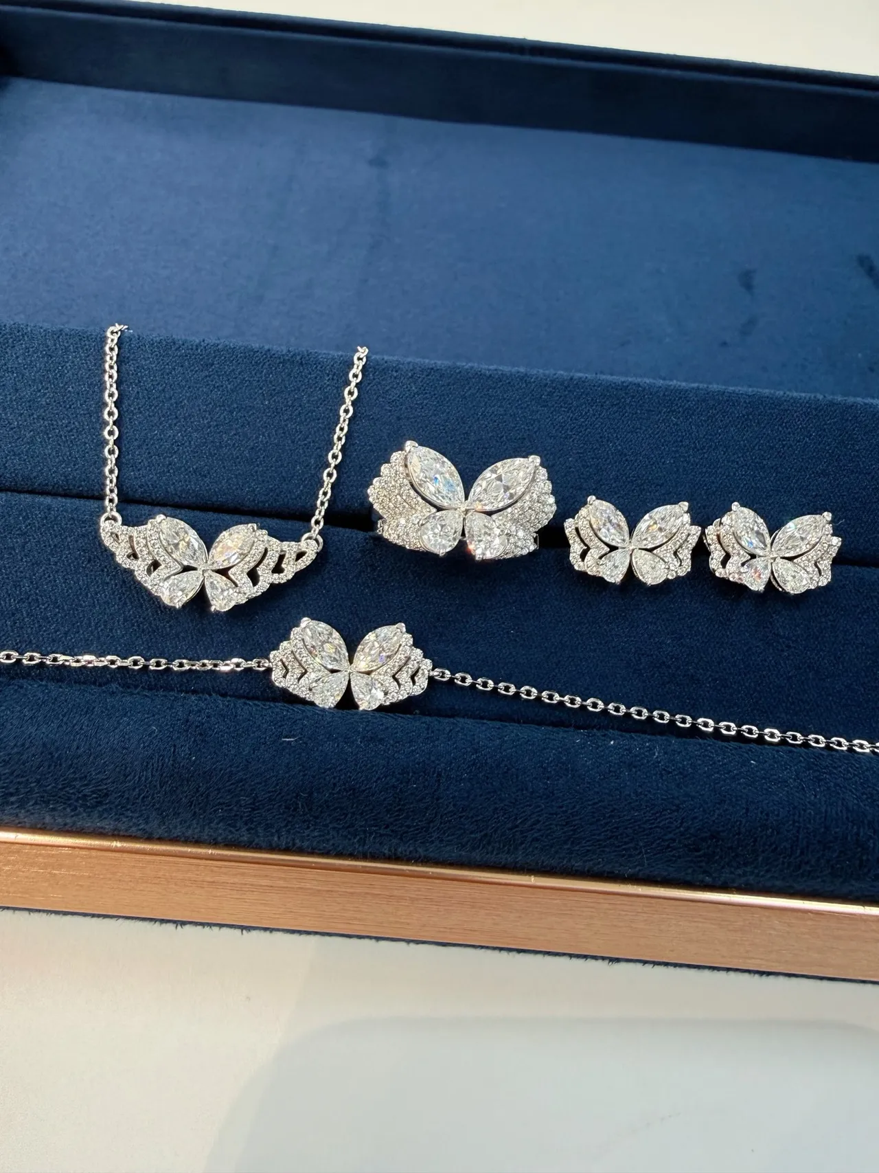 Tiffany & Co. Silver White Floral Motif Marquise-Cut Stones Bracelet