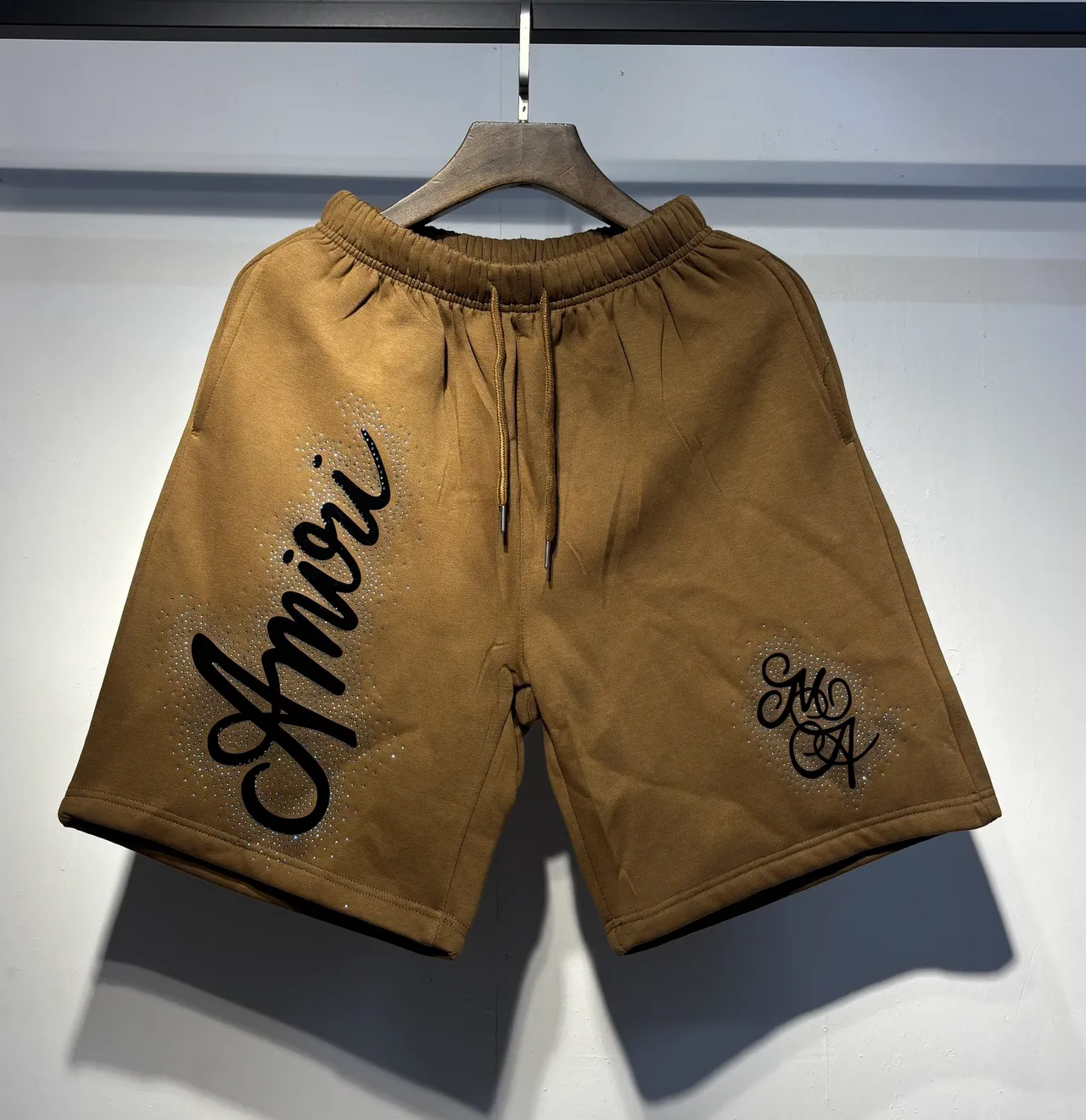 Amiri Script Logo Gradient Dot Shorts