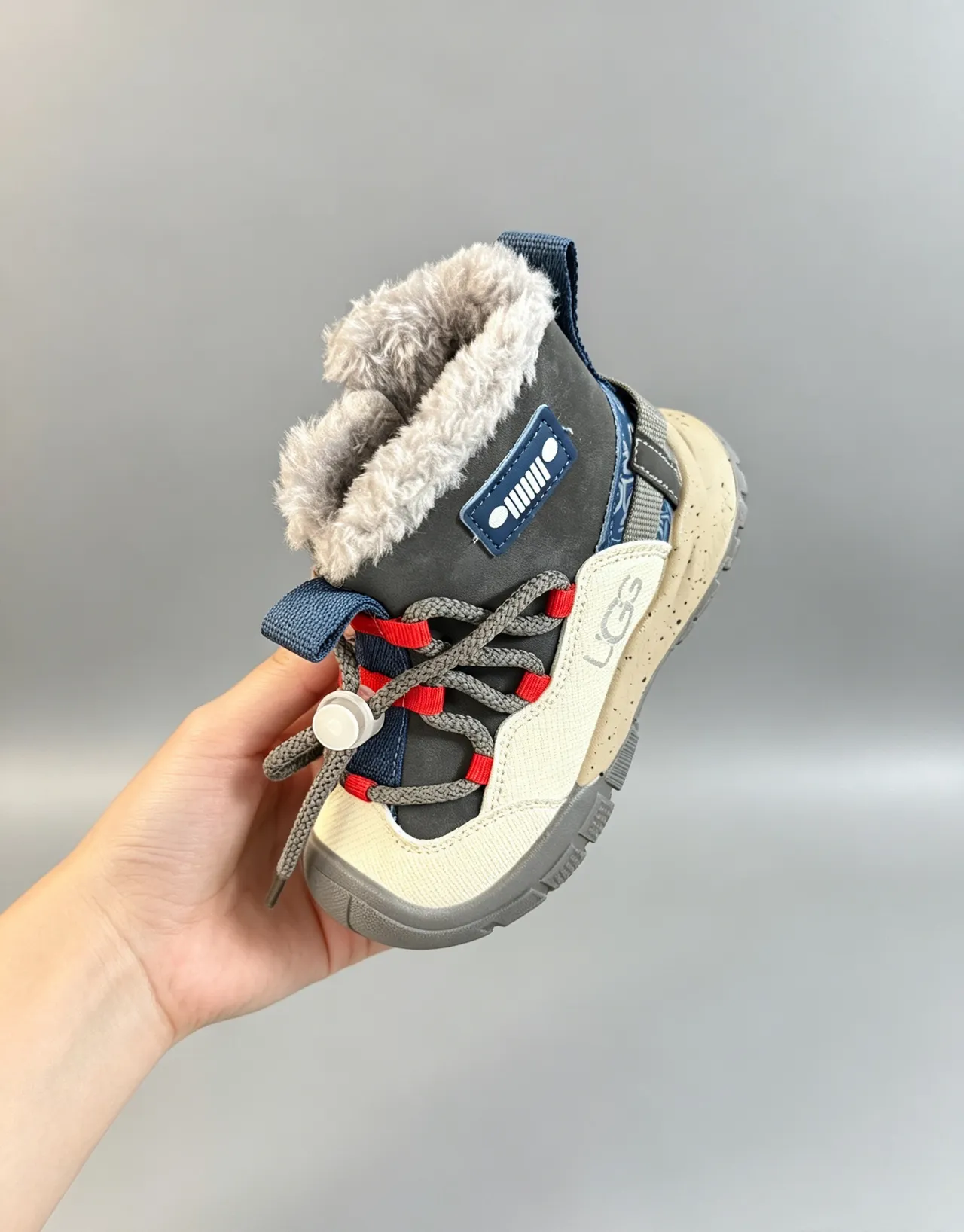 UGG Beige Gray Shearling-Lined Chunky Tread Sole Snow Boots