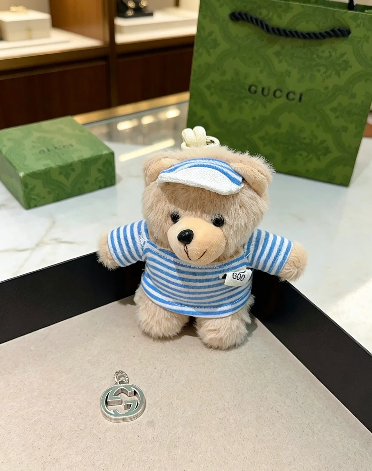 Gucci Green Beige Embossed Leather Interlocking G Hardware Tote Bag