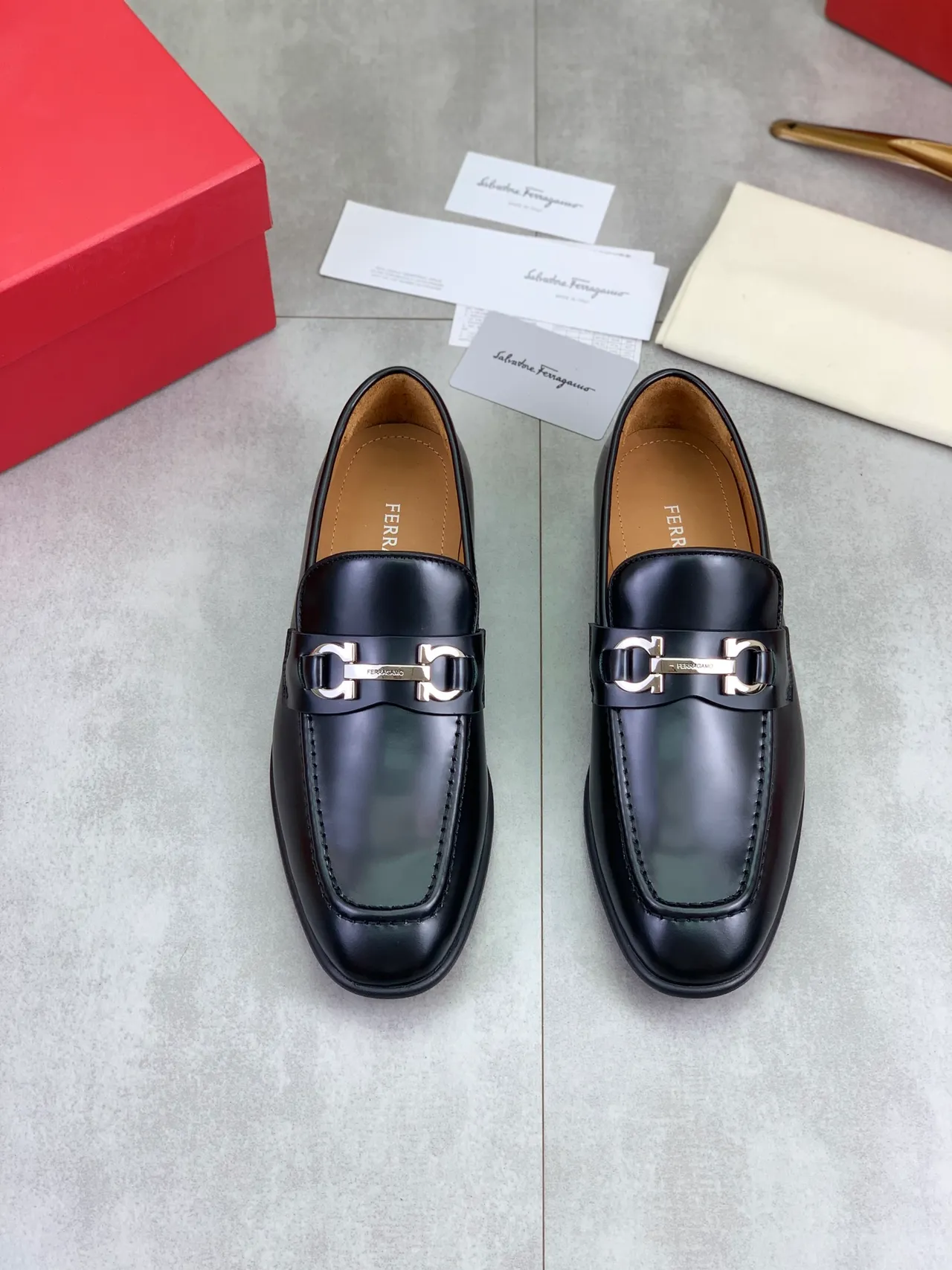 Salvatore Ferragamo Gancini Loafer Black Leather Loafers