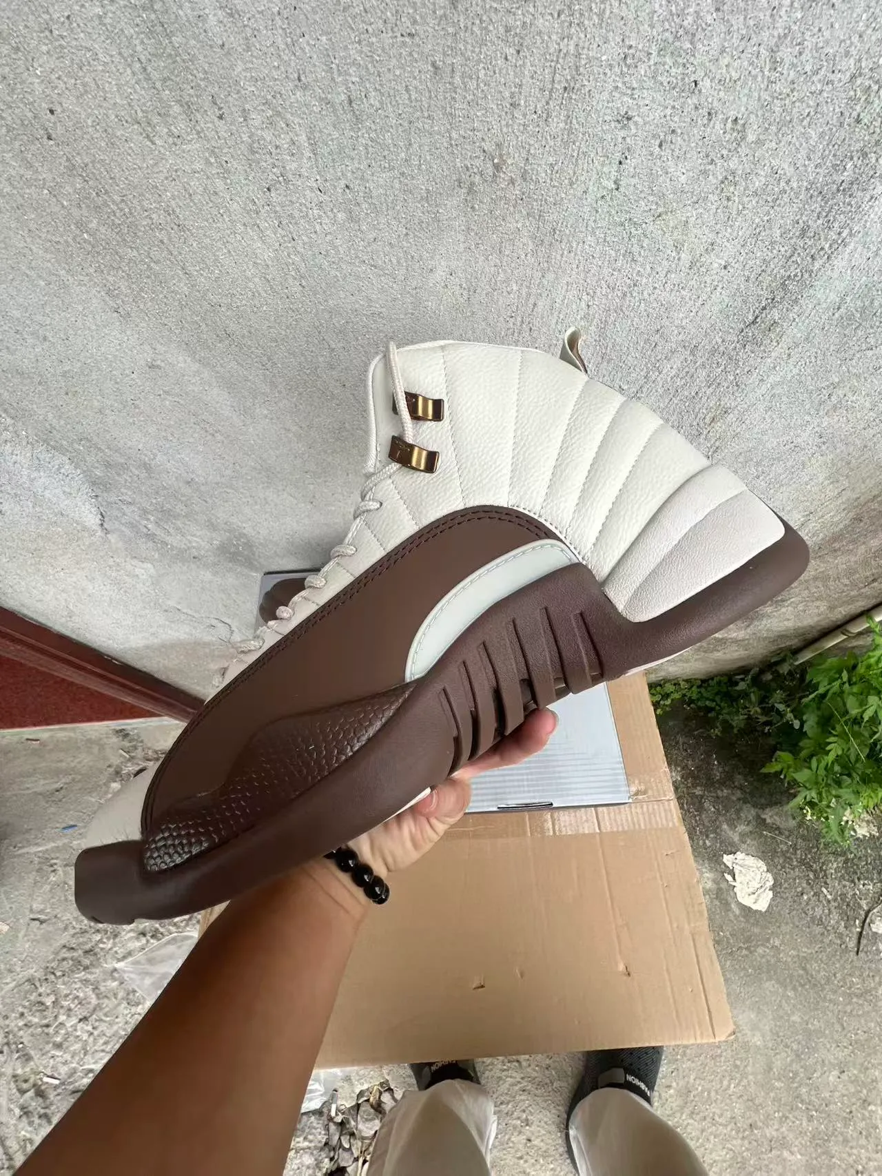 Air Jordan 12 White Brown Quilted Leather Basketball Shoes