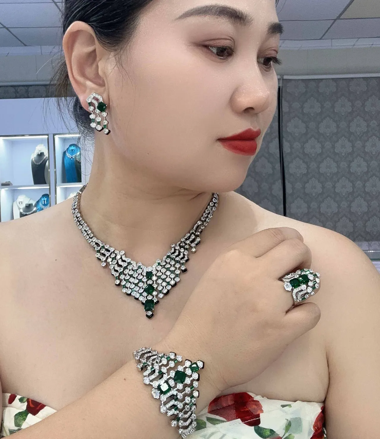 Van Cleef & Arpels Geometric Emerald and Diamond Pavé Multi-Row Bracelet