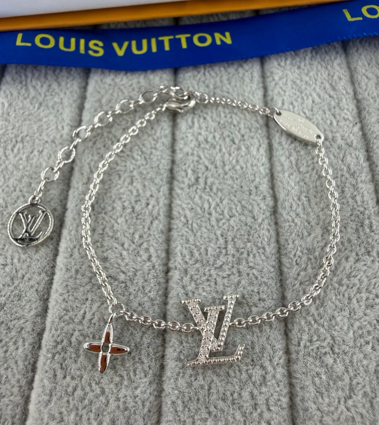 Louis Vuitton Iconic Monogram Gold Silver Chain Pavé-Crystal LV Logo Bracelet