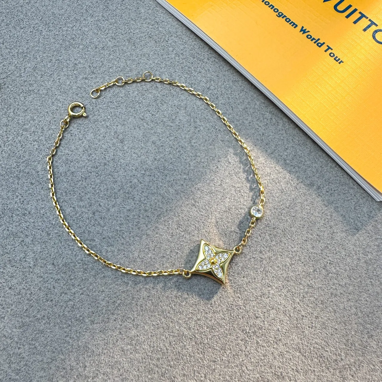 Louis Vuitton Gold Silver Fine Chain-Link Quatrefoil Star Motif Bracelet