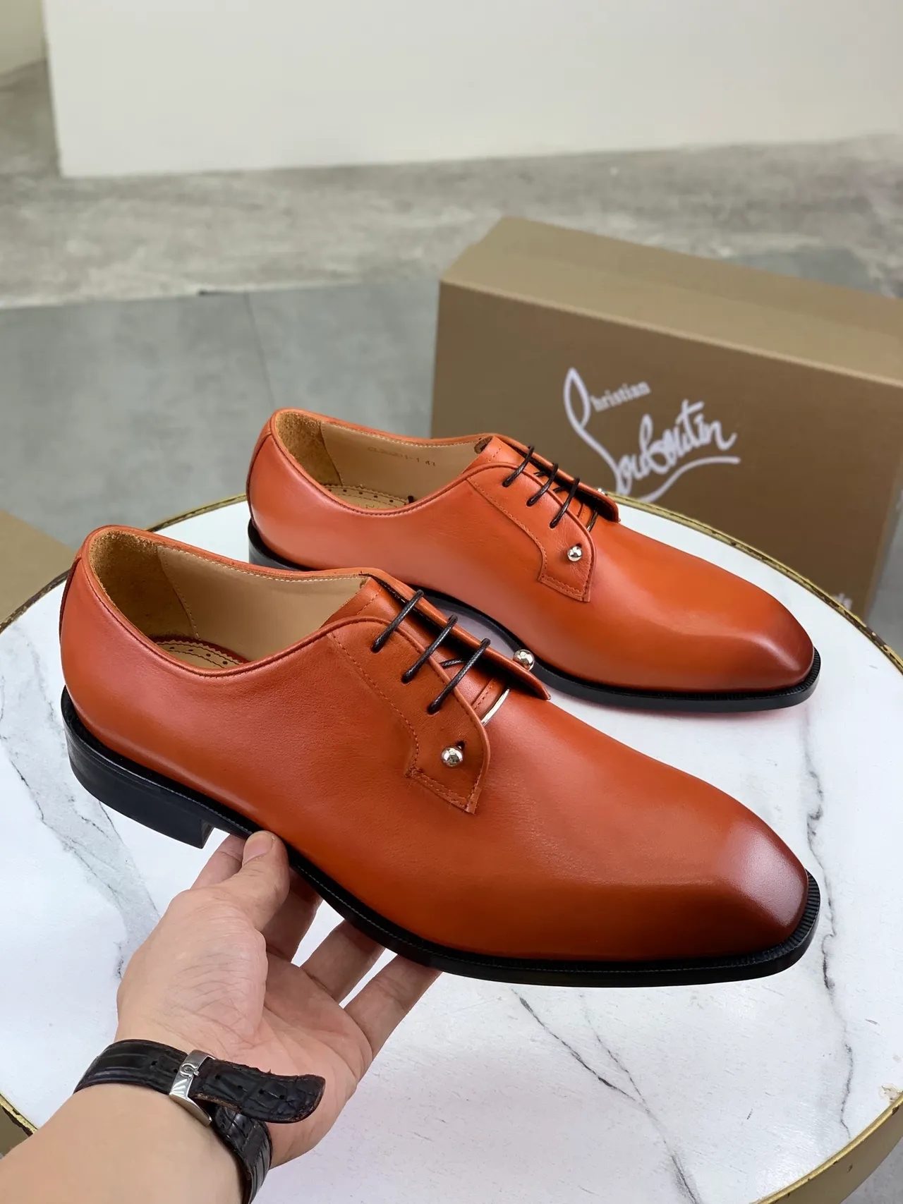 Christian Louboutin Orange Black Cap-Toe Metal Eyelet Accents Oxford Shoes