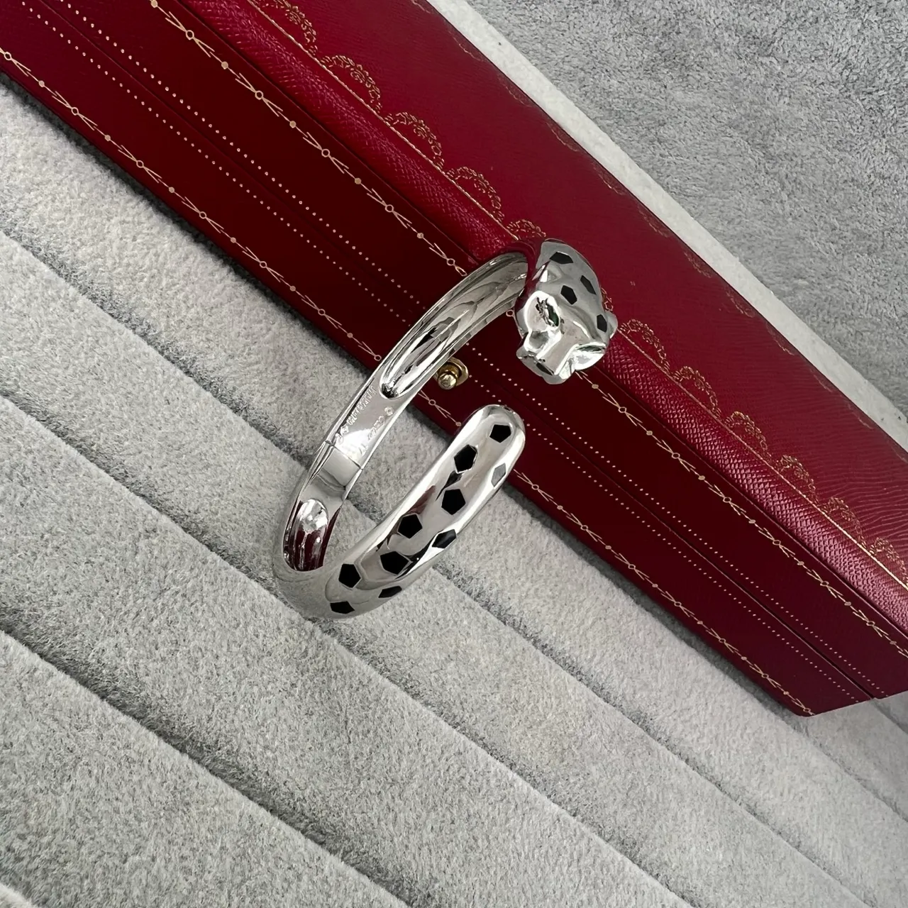 Cartier Panthère Panther Head Open Bangle Bracelet