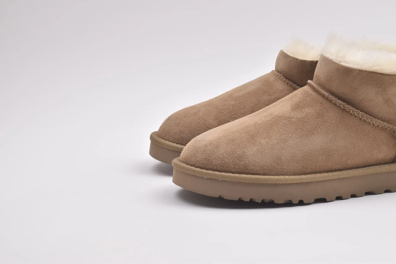 UGG Classic Mini Bow Brown Suede Snow Boots