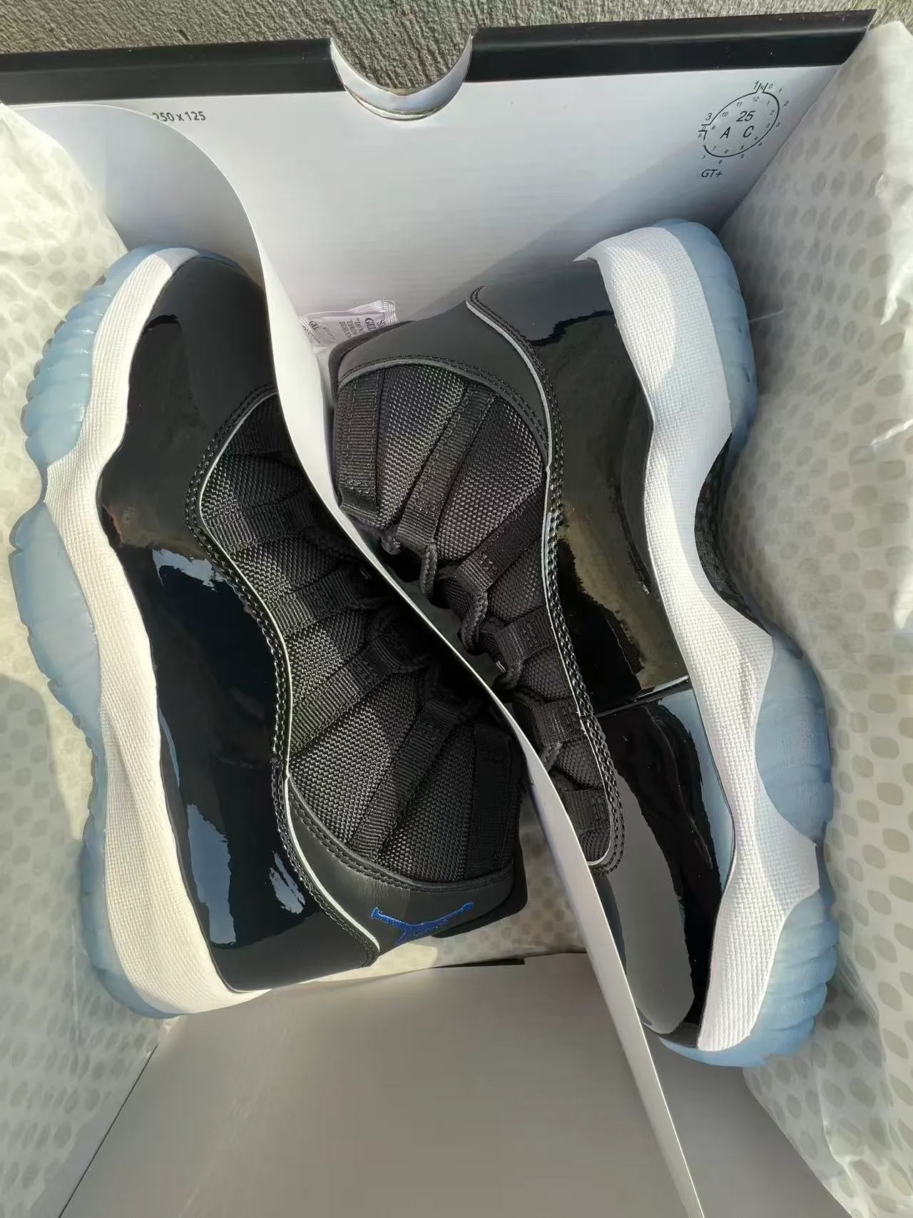 Air Jordan 11 Black White Icy Blue Basketball Shoes