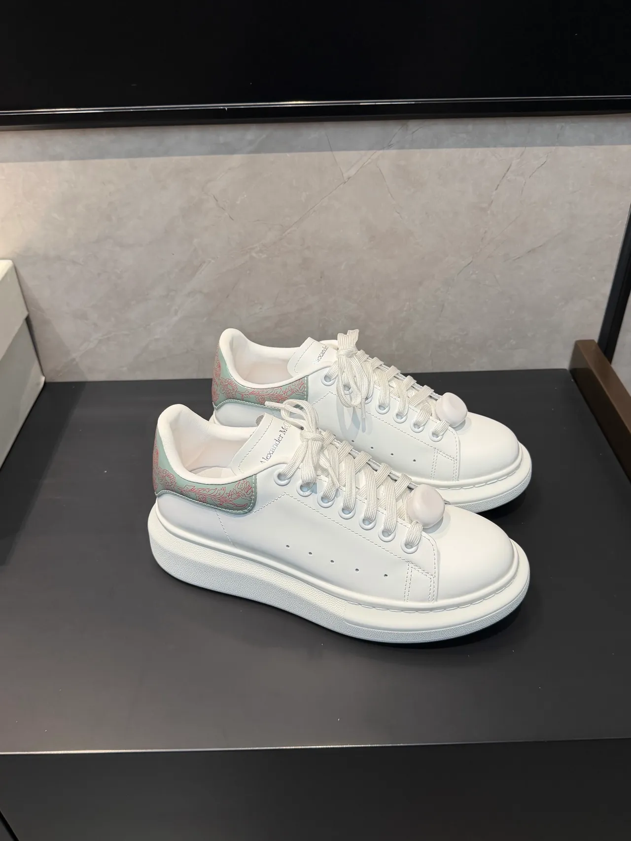 Alexander McQueen Oversized Sneaker White Beige Lifestyle Sneakers