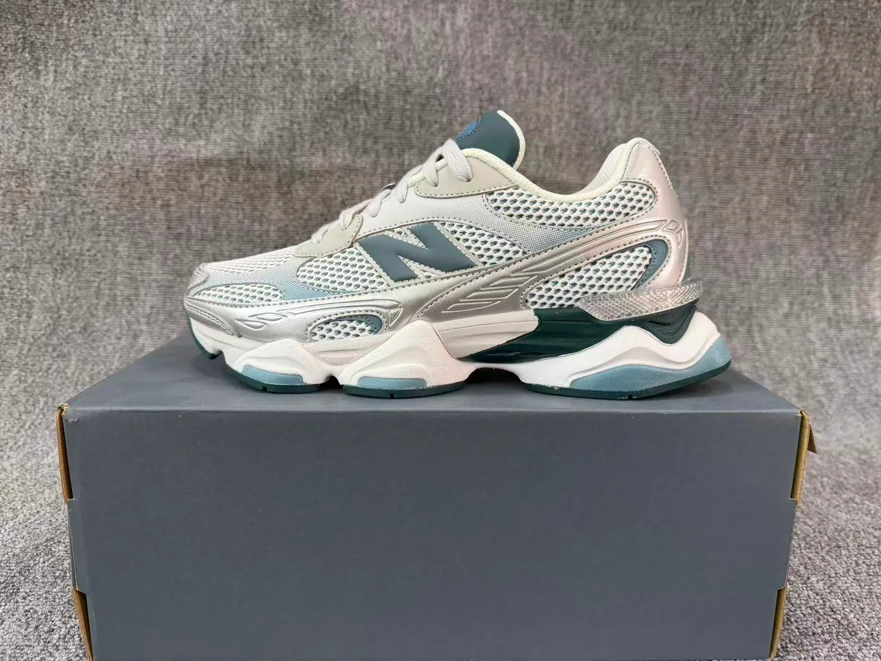New Balance Gray Blue Multi-Layered Sole Mesh And Synthetic Overlay Construction Chunky Sneakers