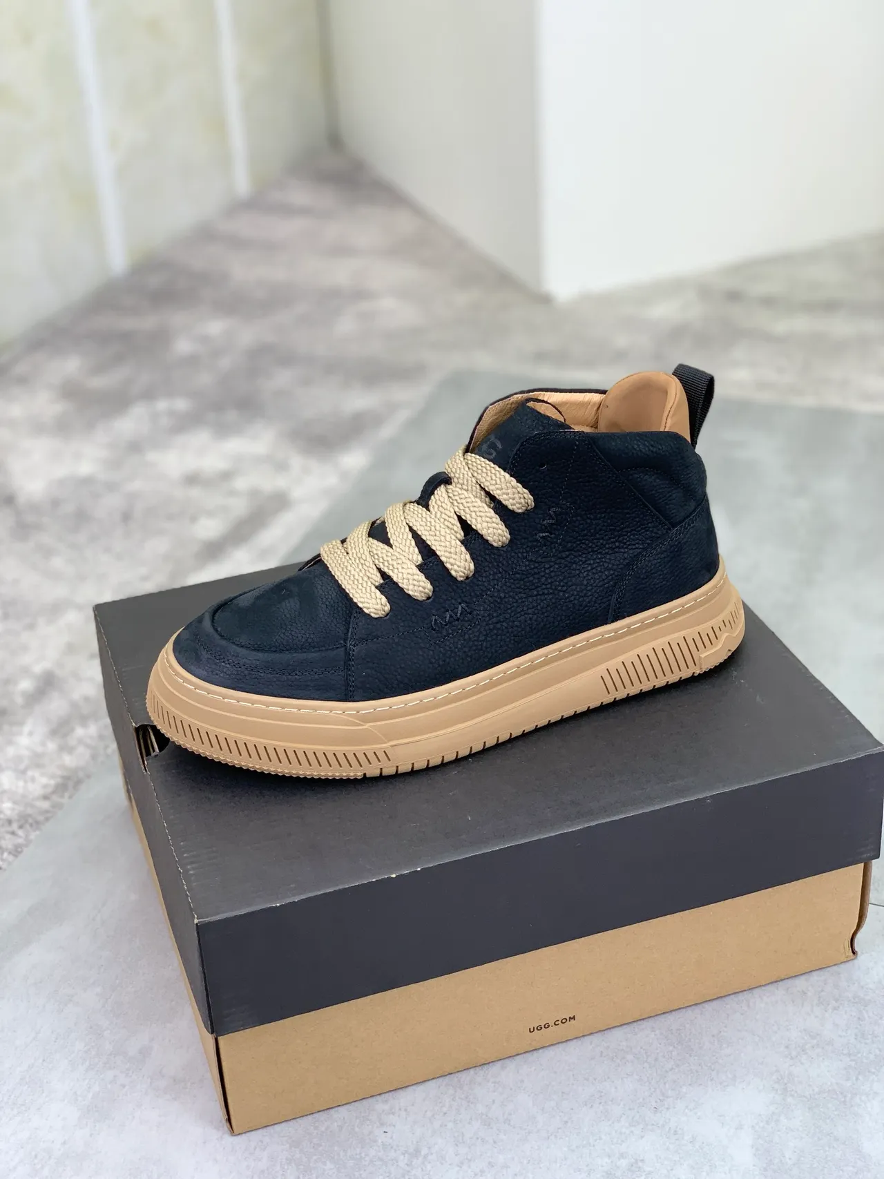UGG Tasman Black Beige Lifestyle Sneakers