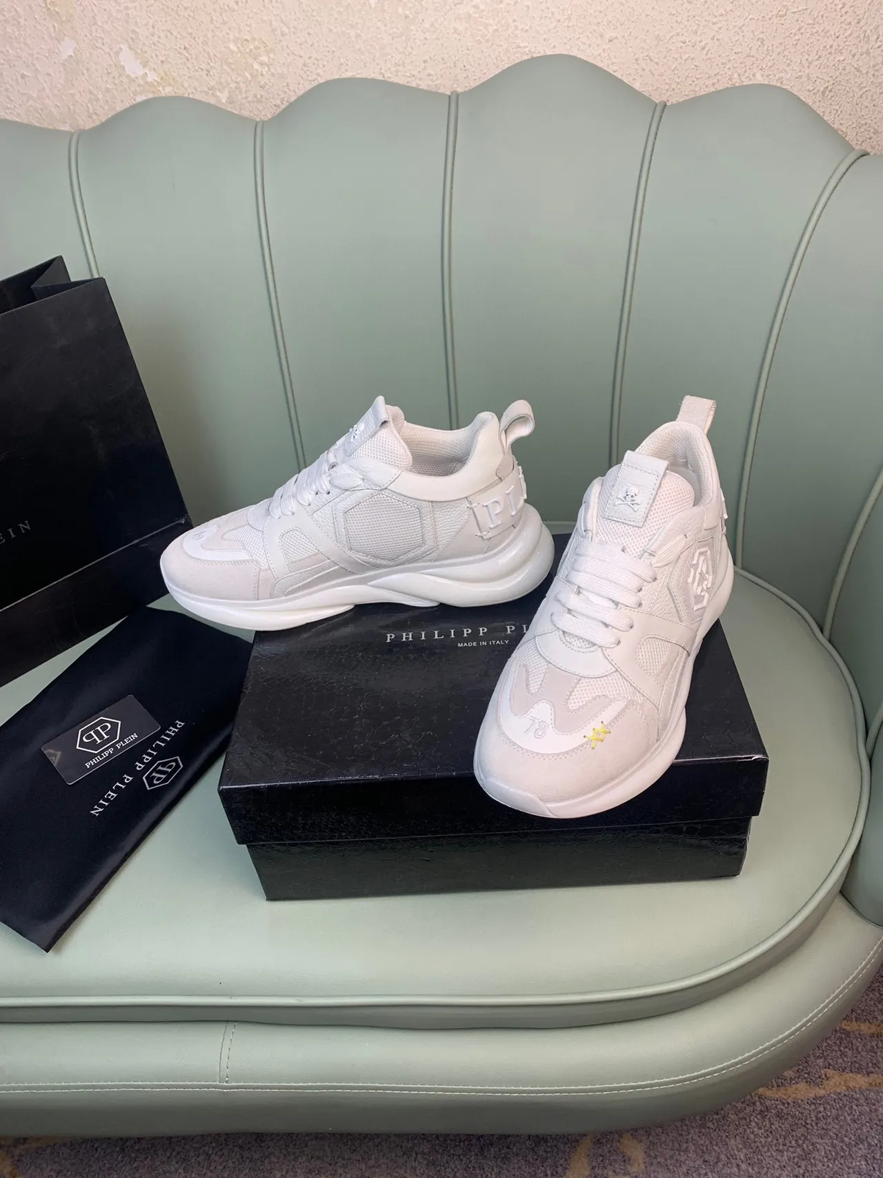 Philipp Plein White Skull Logo Lifestyle Sneakers