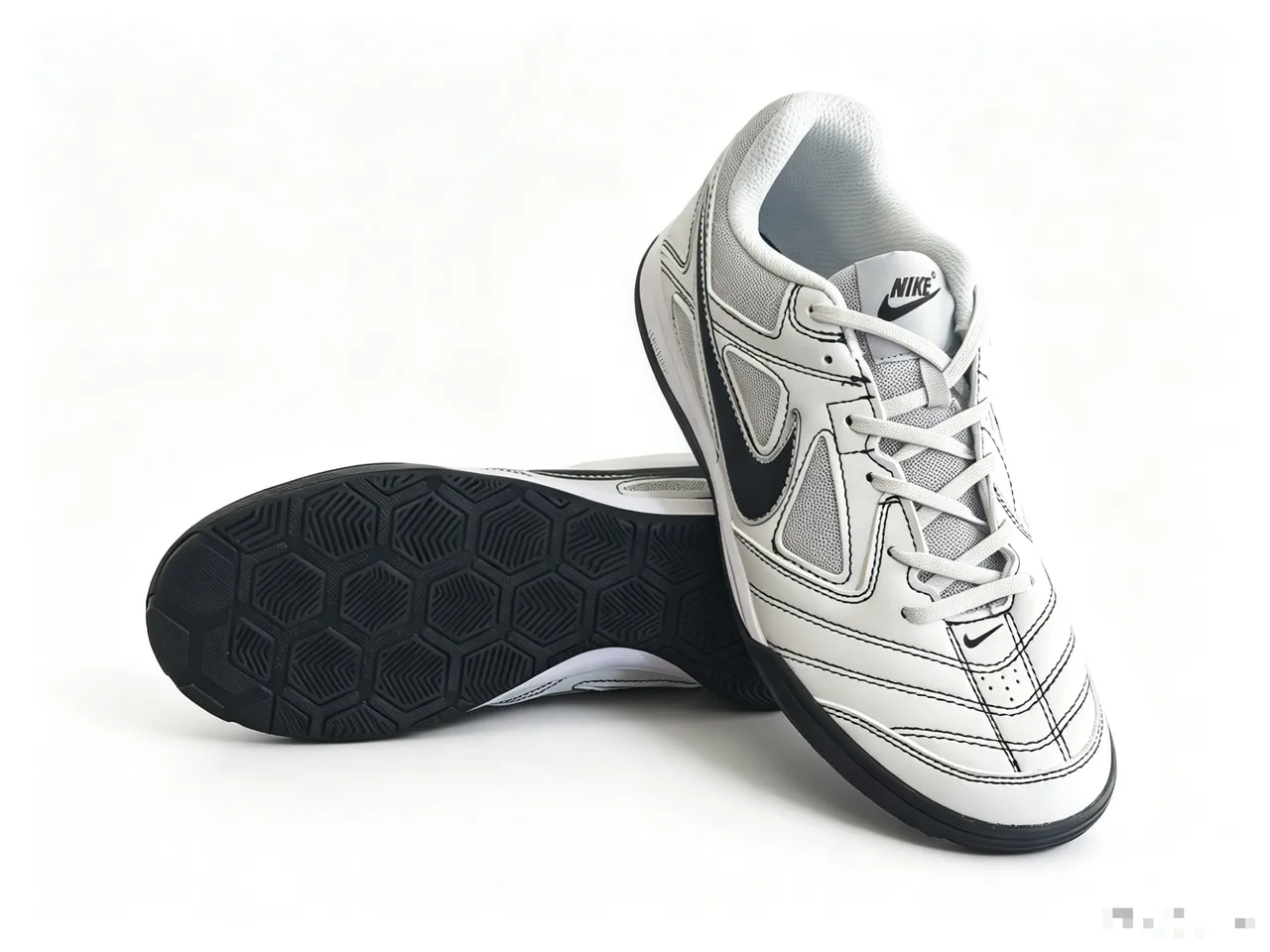 Nike White Black Low-Top Synthetic-Mesh Upper Indoor Soccer Shoes