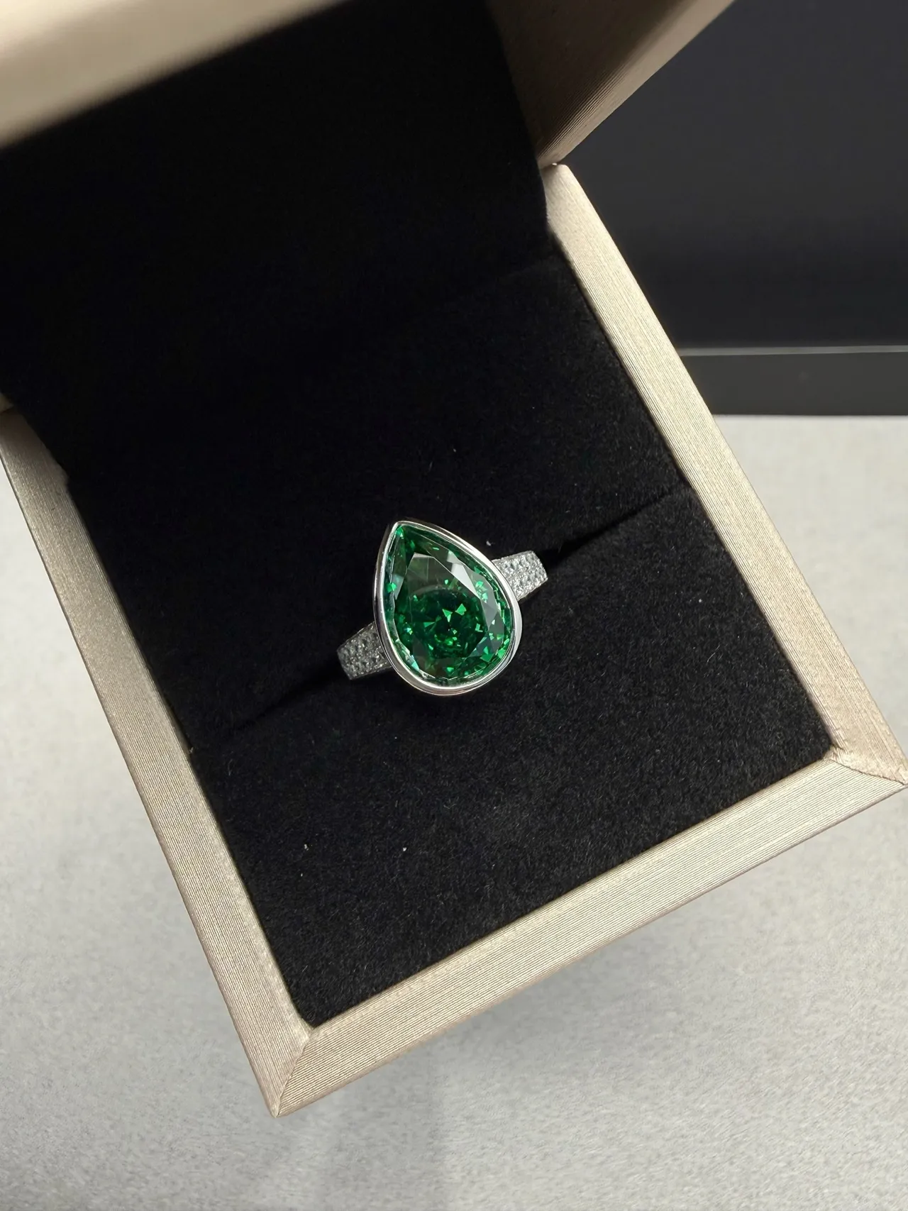 Pear-Cut Green Gemstone Pavé Band Ring