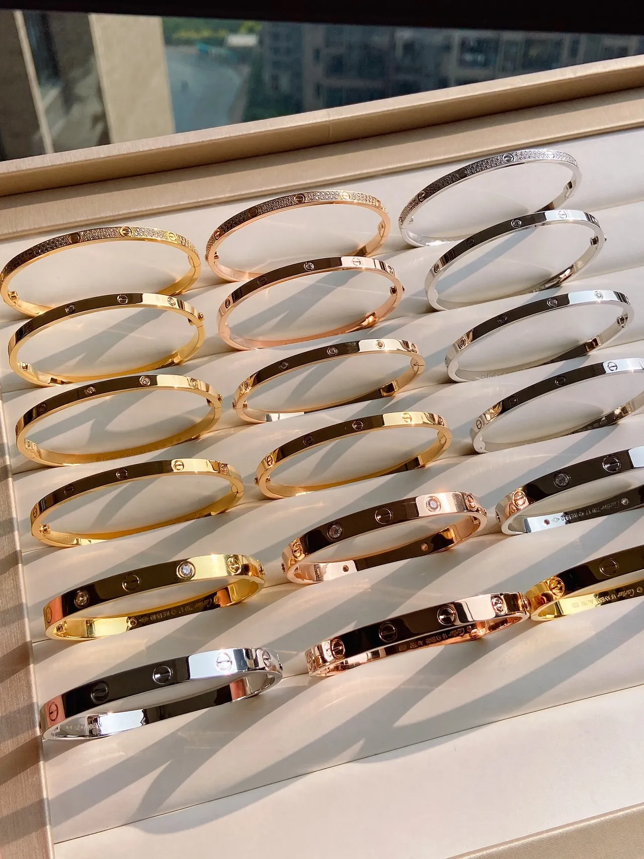 Cartier Love Bracelet Gold Rose Gold Silver Black PVD Rigid Bangle Bracelets