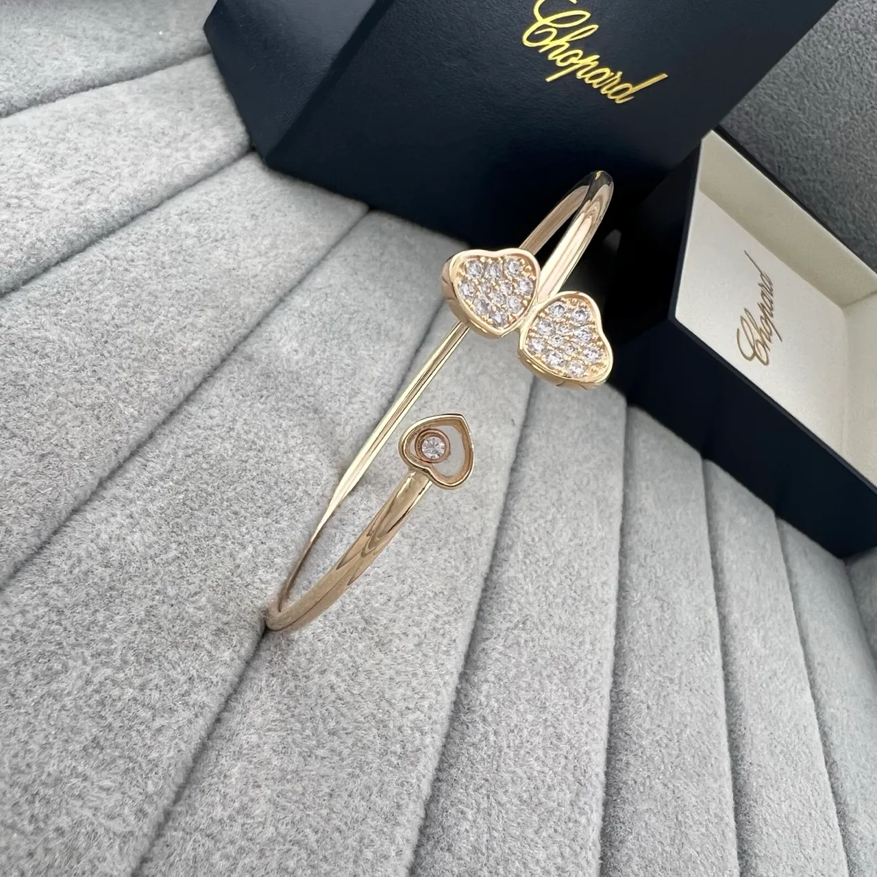 Chopard Happy Hearts Pavé Heart Mobile Diamond Bangle Bracelets