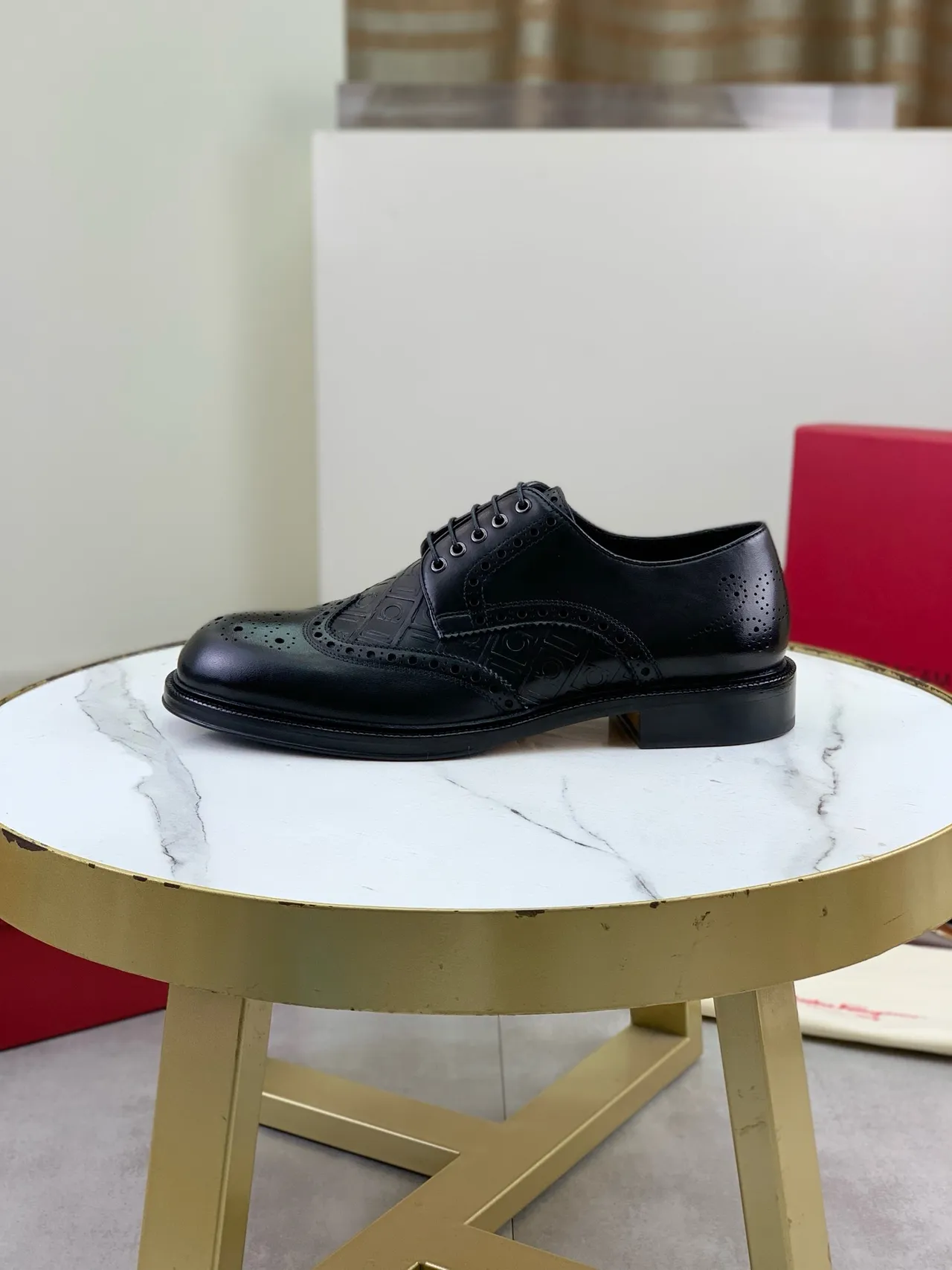 Salvatore Ferragamo Black Full Wingtip Embossed Logo Pattern Brogue