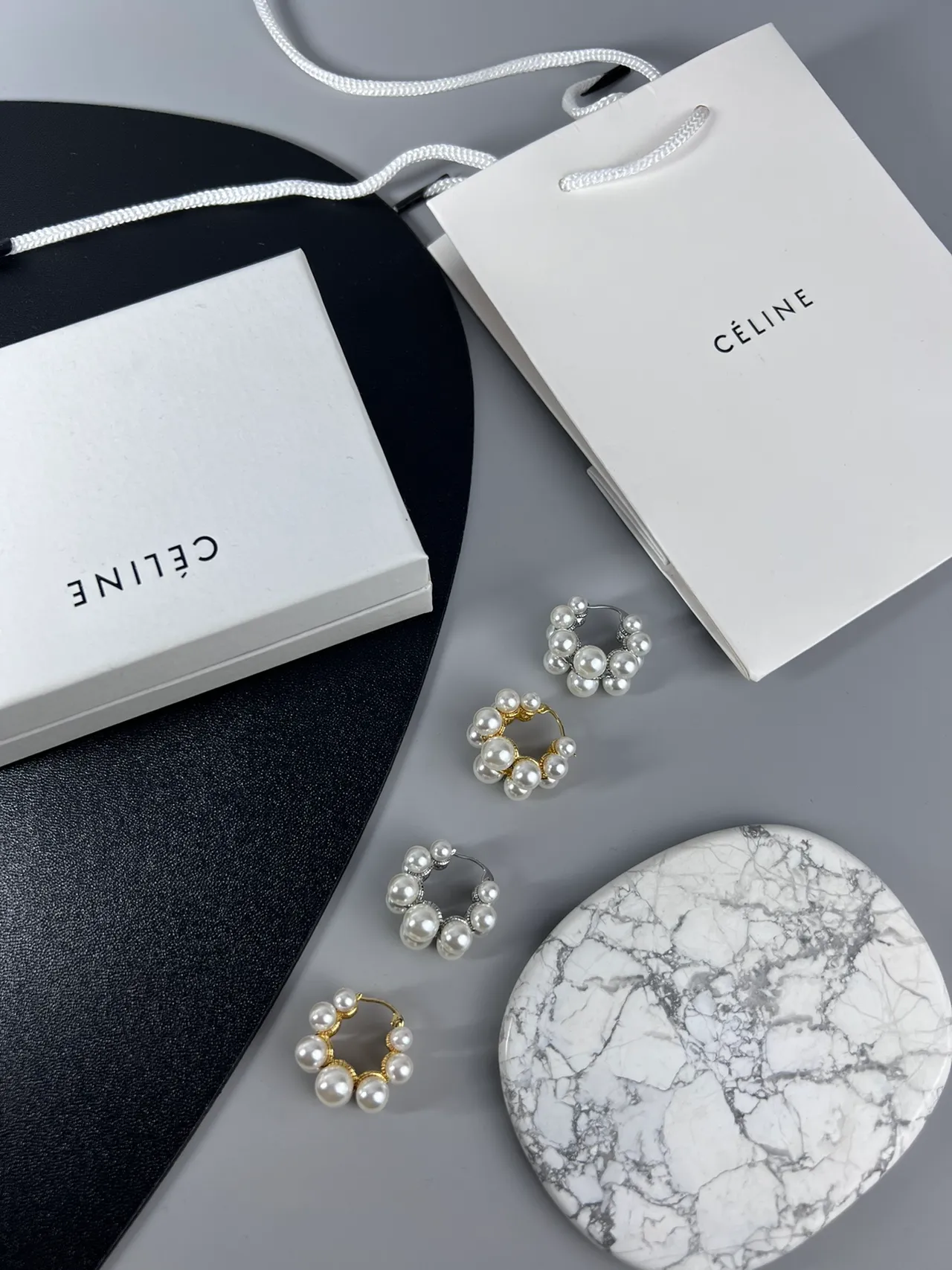 Céline White Silver Pearl Cluster Metal Jewelry