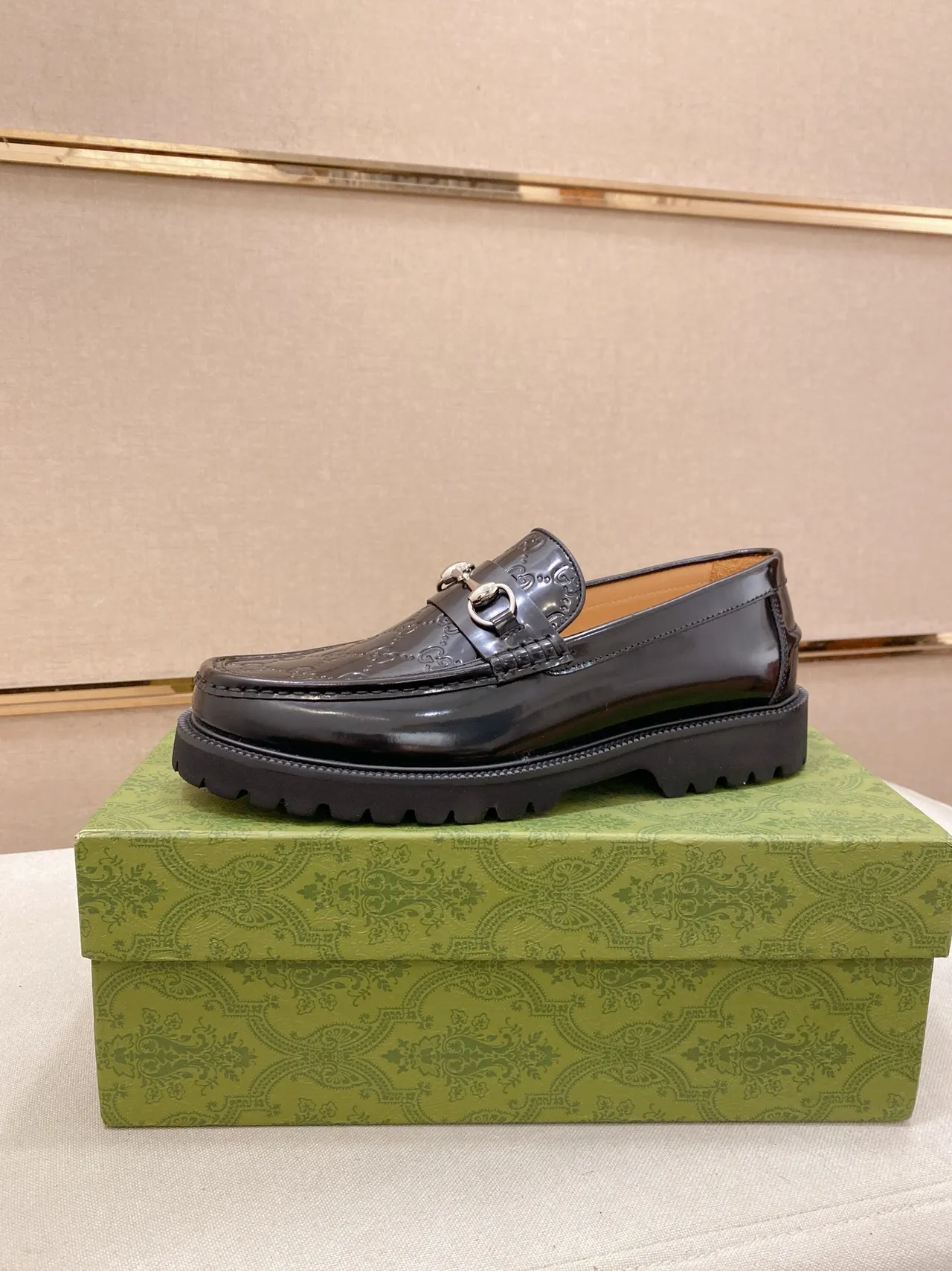 Gucci Horsebit 1955 Loafer Black Patent Leather Lug Sole Loafers