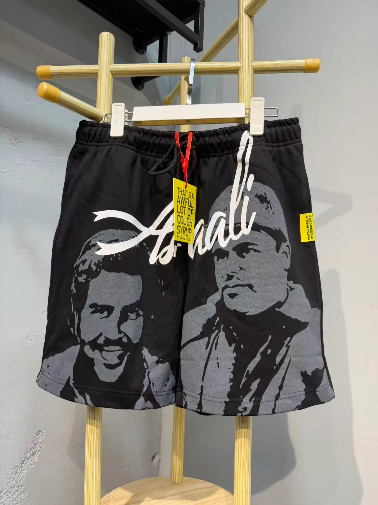 Graphic-Print Elastic-Waist Drawstring Shorts
