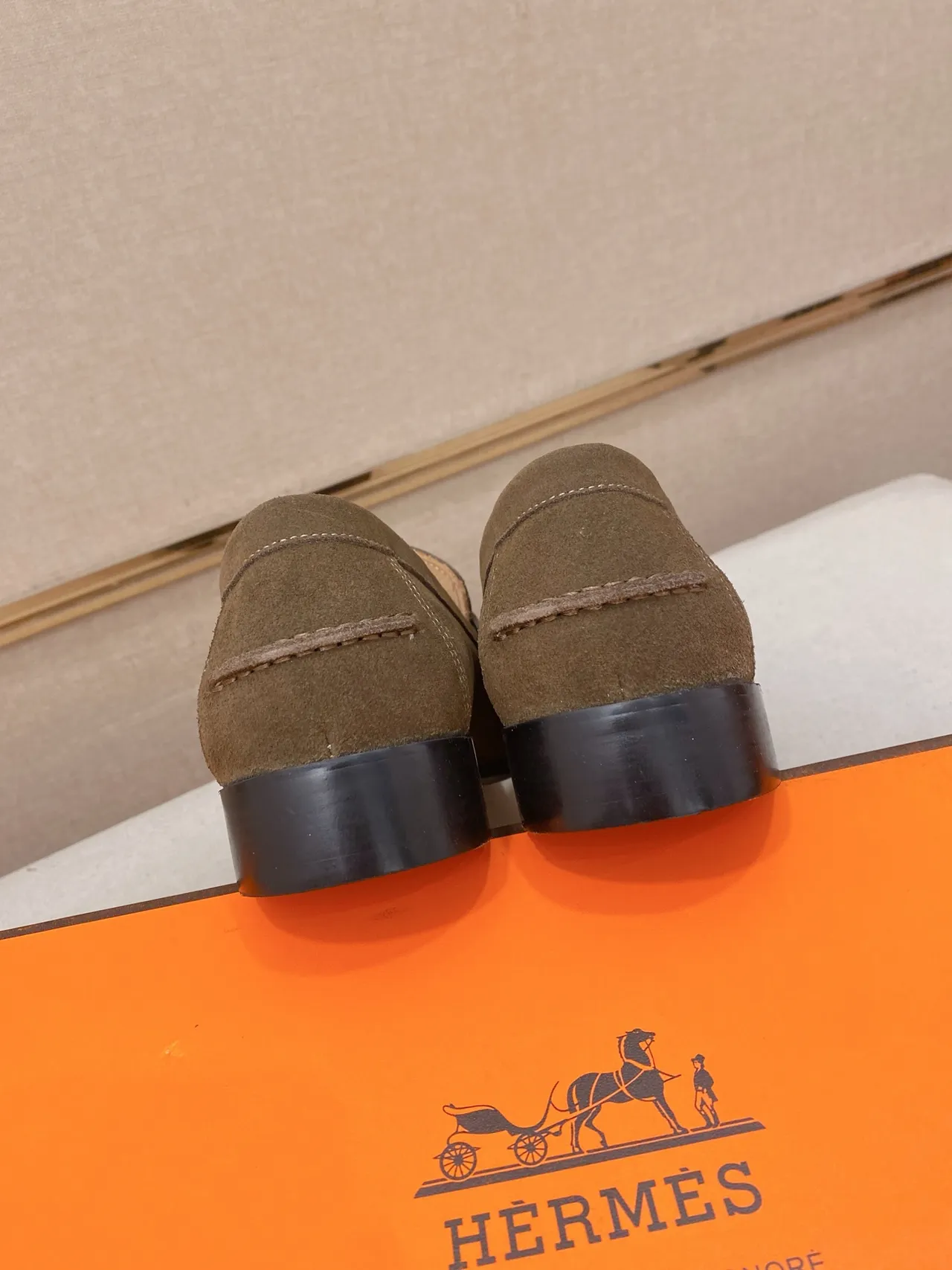 Hermès Oran Olive Green Suede H-Buckle Loafer