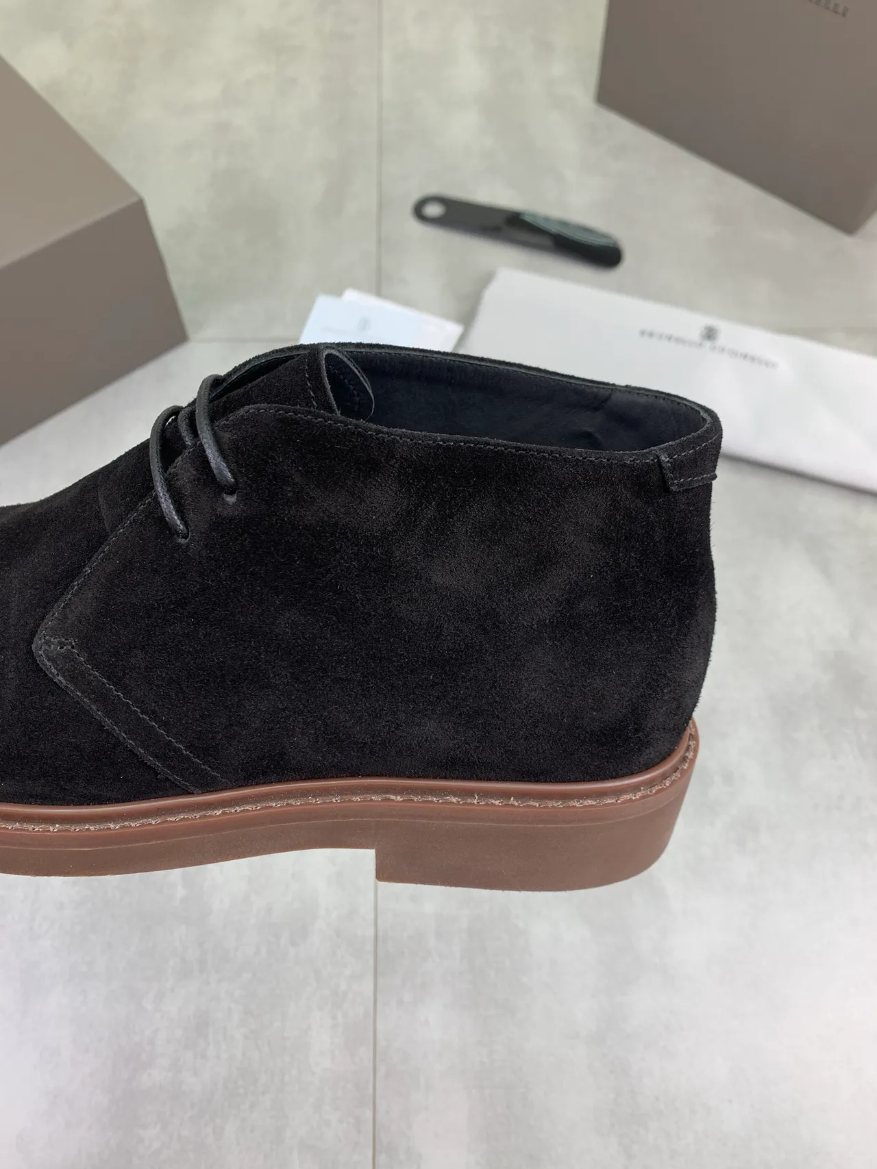 Black Brown Suede Chukka-Style Ankle Boots