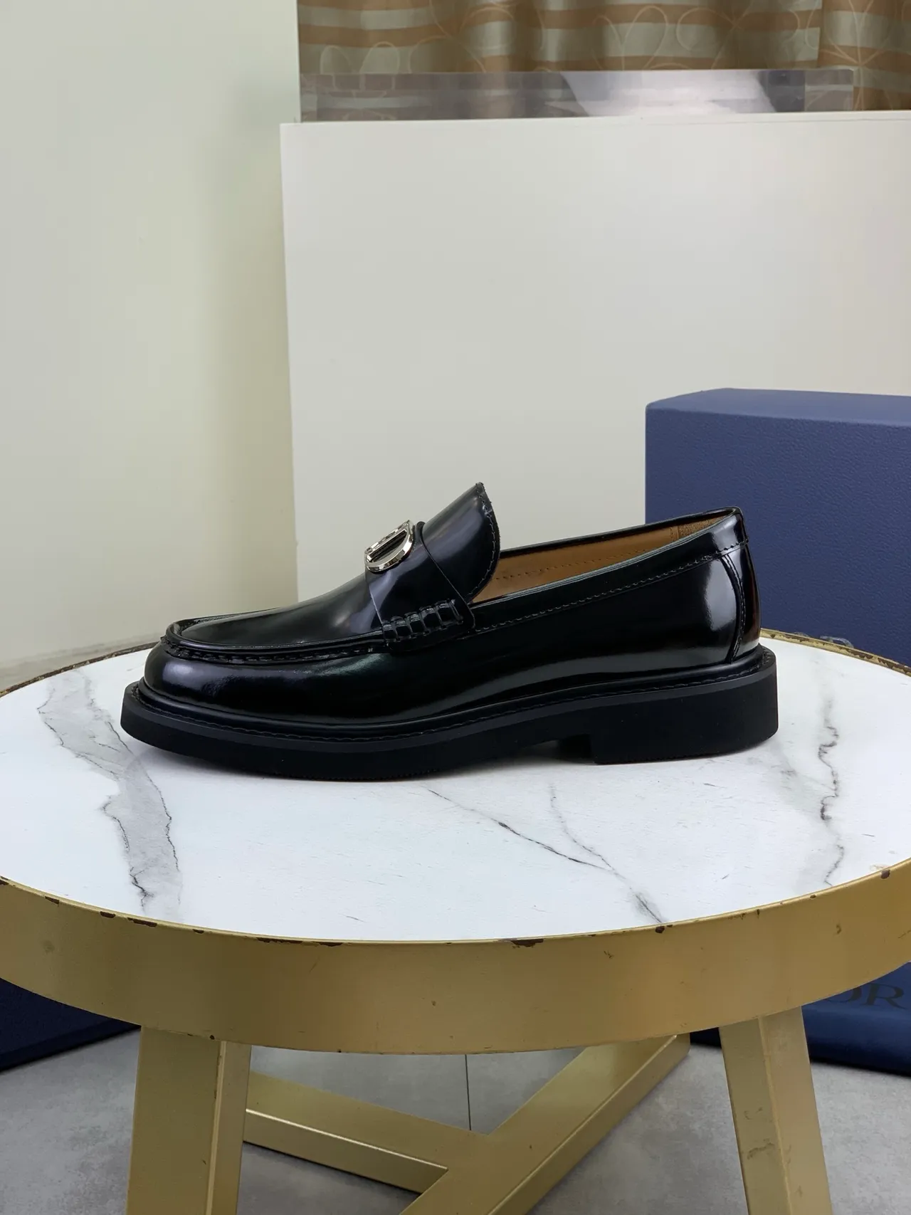 Dior Black Silver Patent Leather D-Shaped Buckle Loafer
