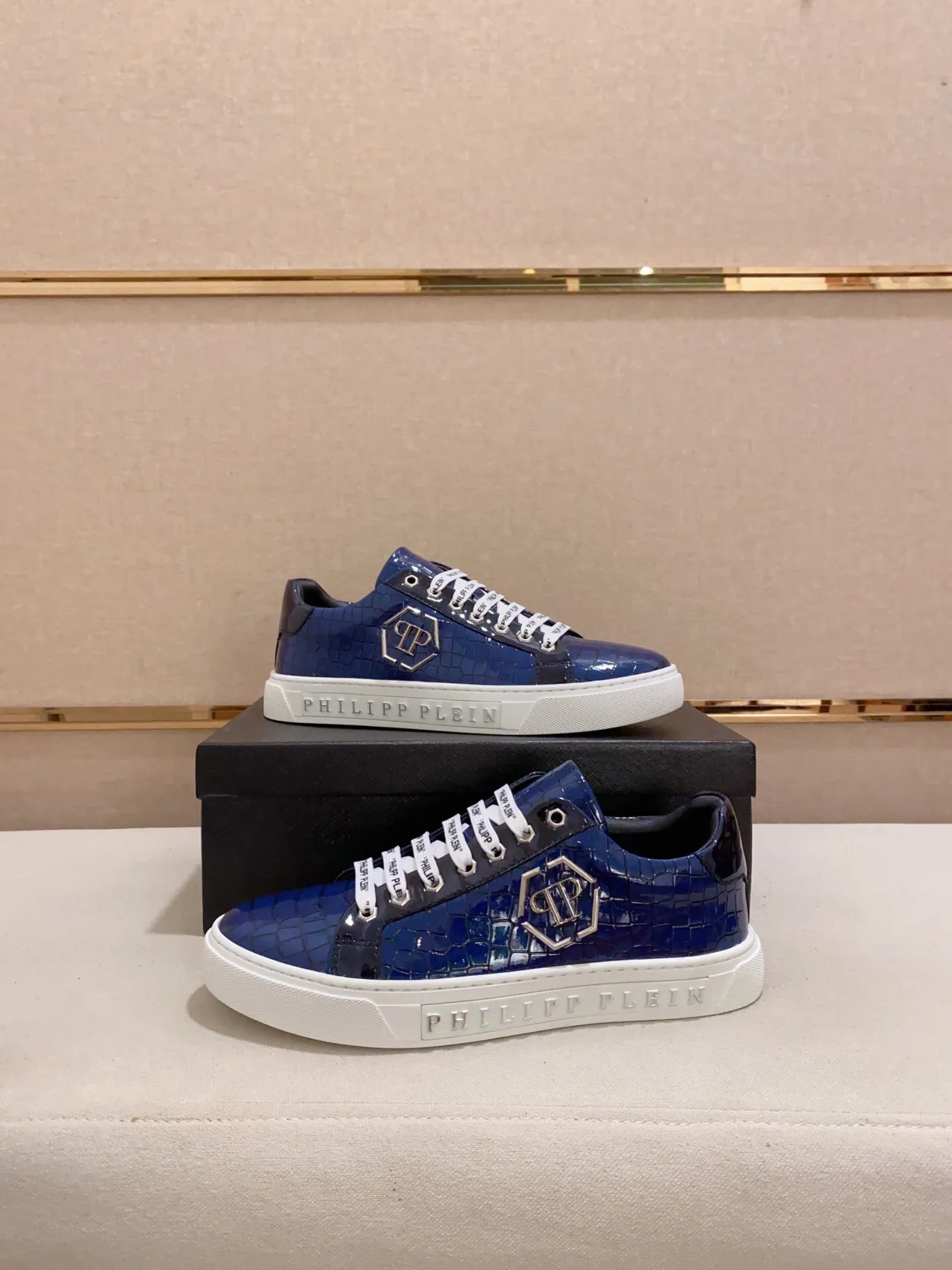 Philipp Plein Blue Croc-Embossed Logo Sneaker