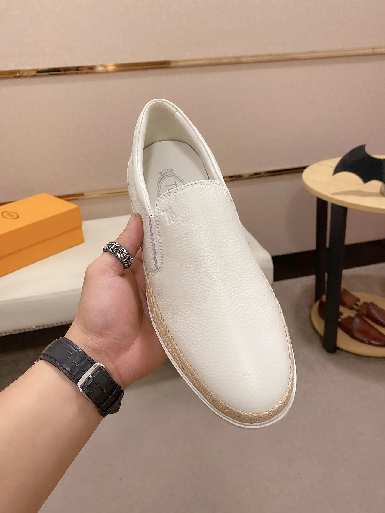 White Beige Pebbled Leather Woven Jute Midsole Band Boat Shoes