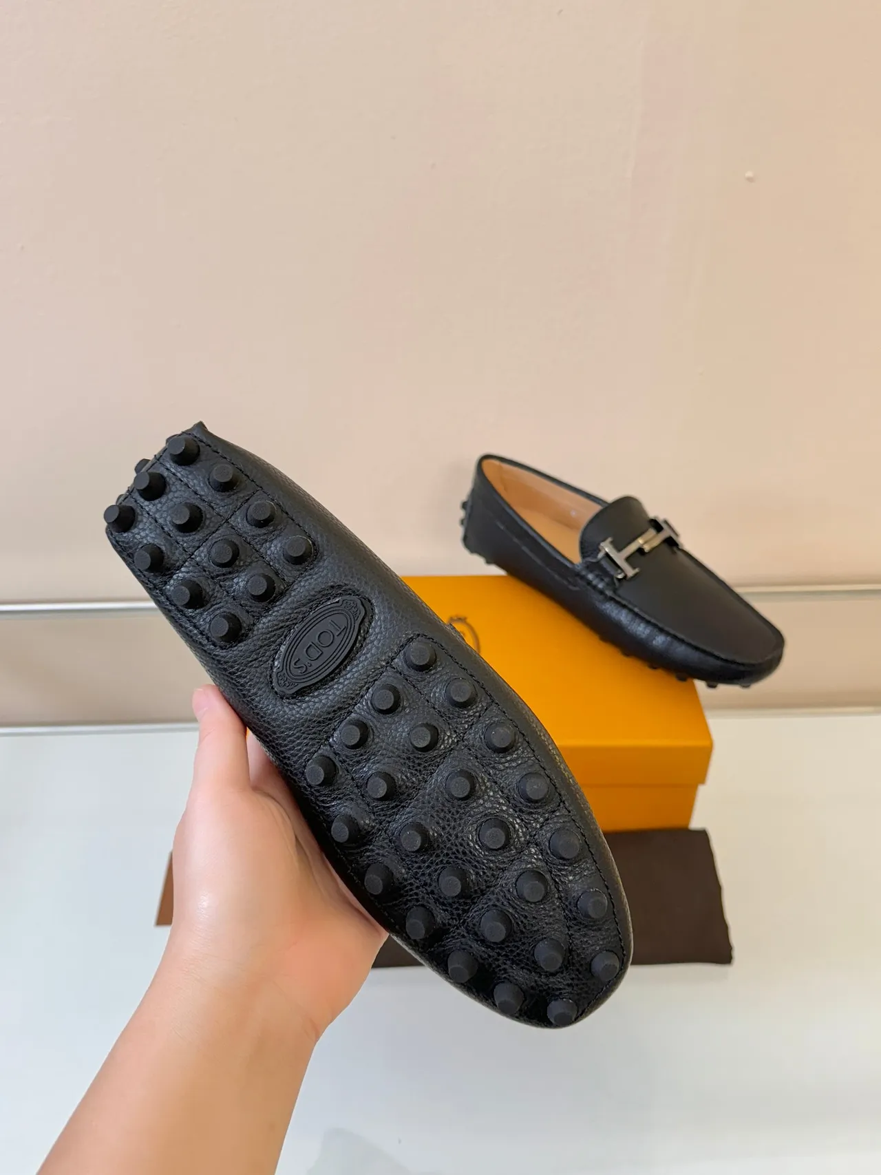 Tod's Gommino Loafer Black Pebbled Leather H-Buckle Loafers