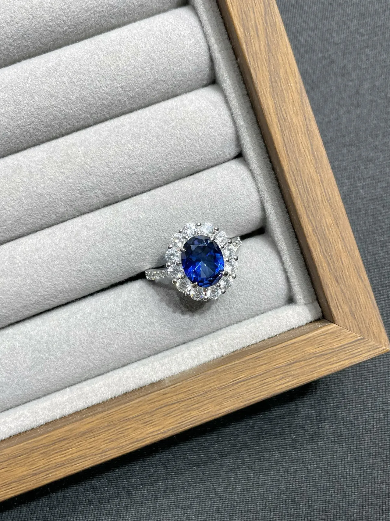 Blue Silver Oval-Cut Central Gemstone Halo Setting Ring