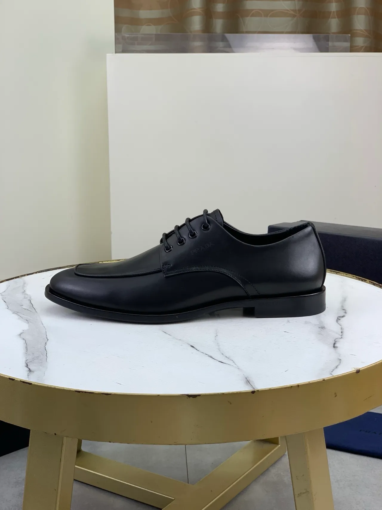 Prada Black Cap-Toe Smooth Leather Oxford Shoes