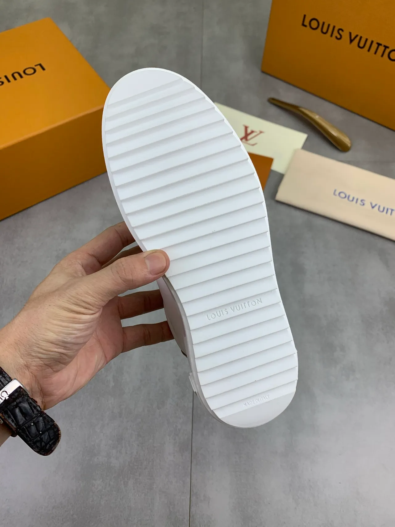 Louis Vuitton LV Trainer White Beige Leather Upper Damier Checkerboard Side Panel Lifestyle Sneakers
